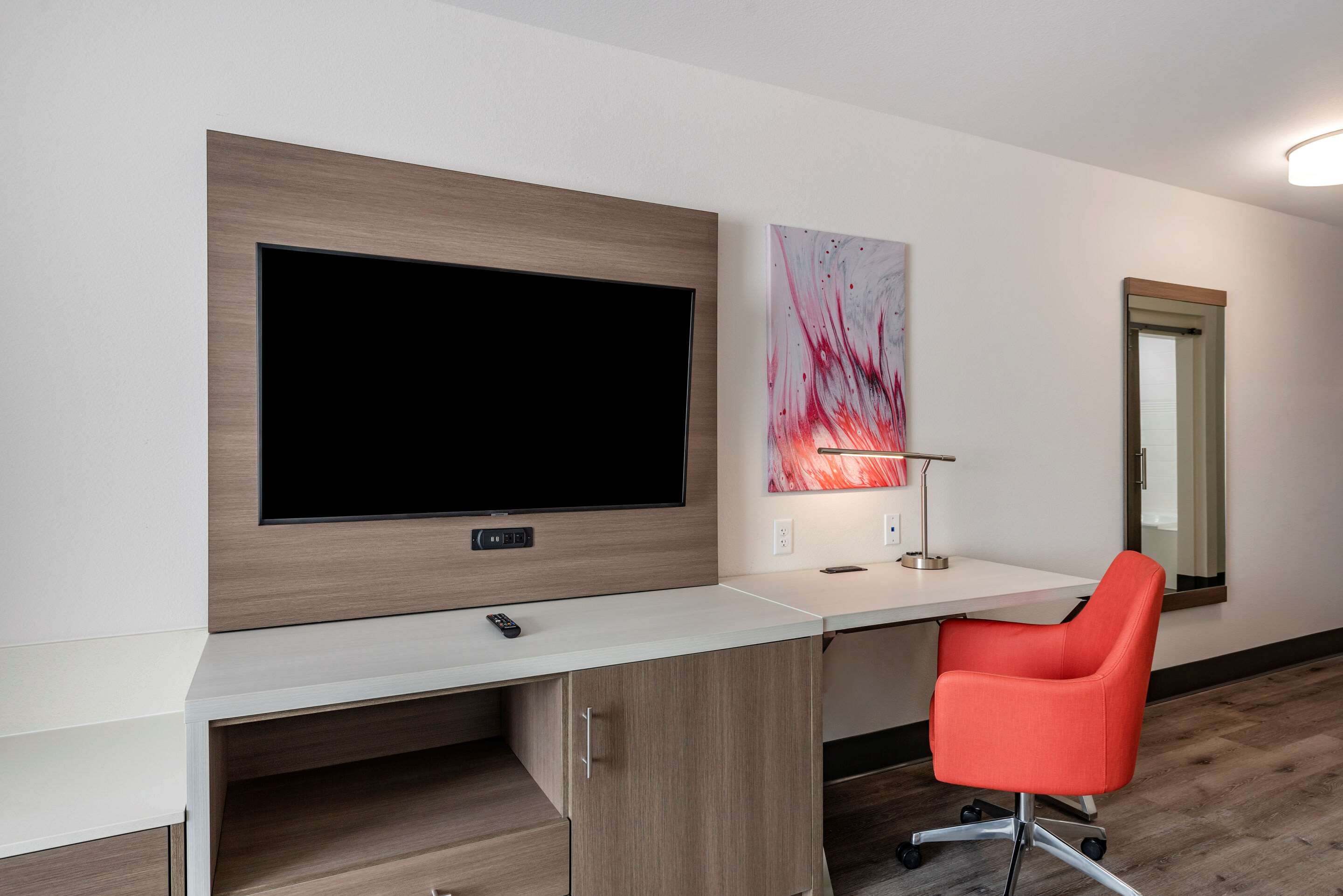 Comfort Suites Colorado Springs East - Medical Center Area