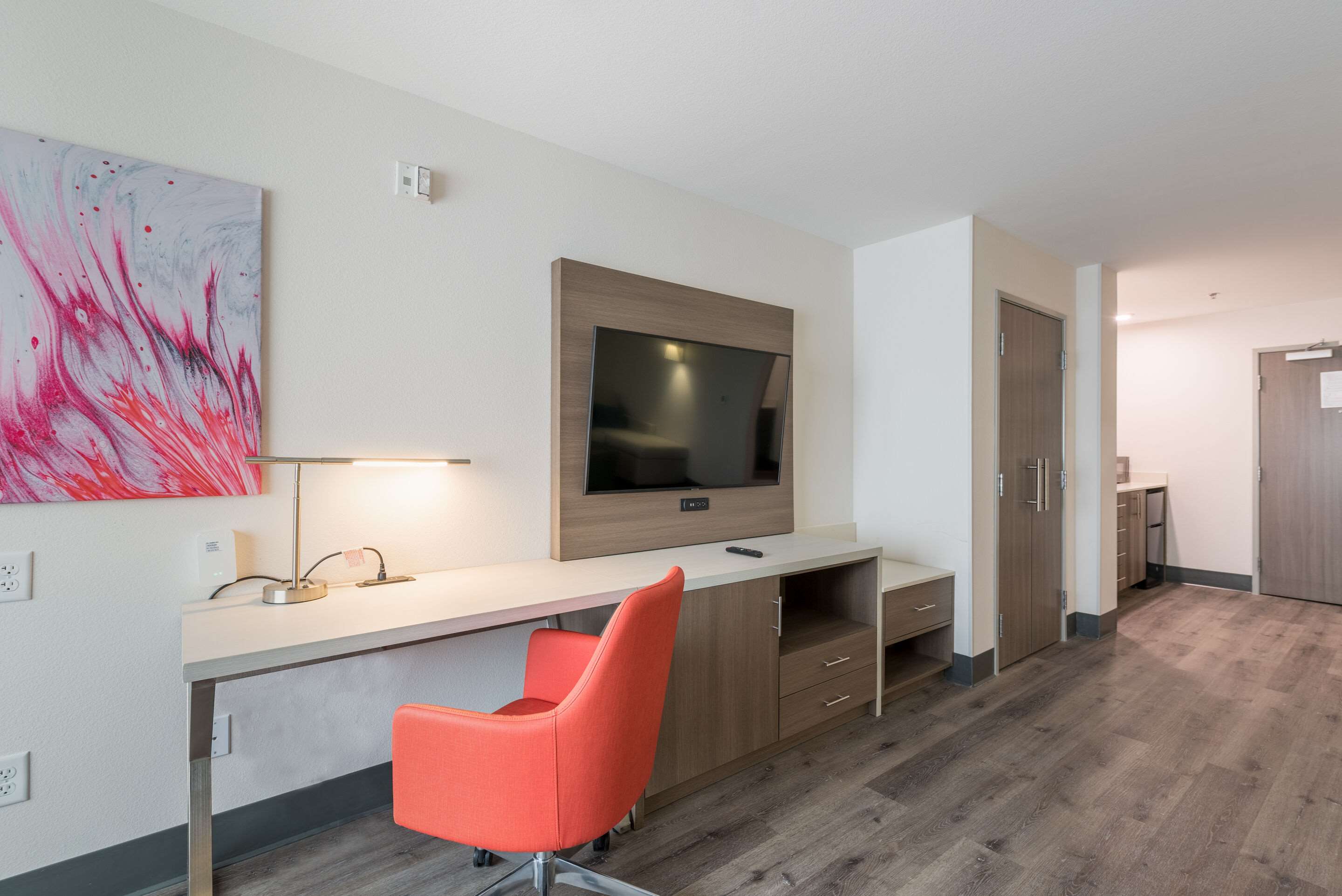 Comfort Suites Colorado Springs East - Medical Center Area