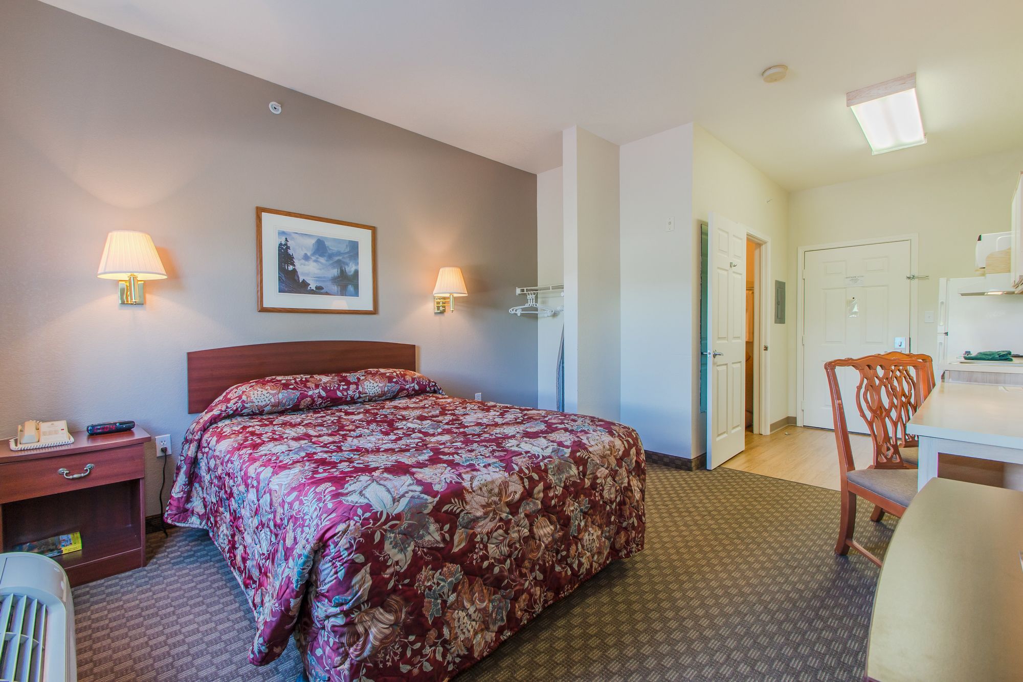 InTown Suites Extended Stay Colorado Springs CO