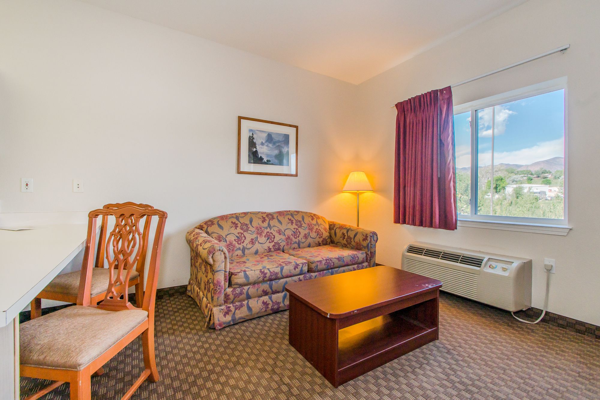 InTown Suites Extended Stay Colorado Springs CO