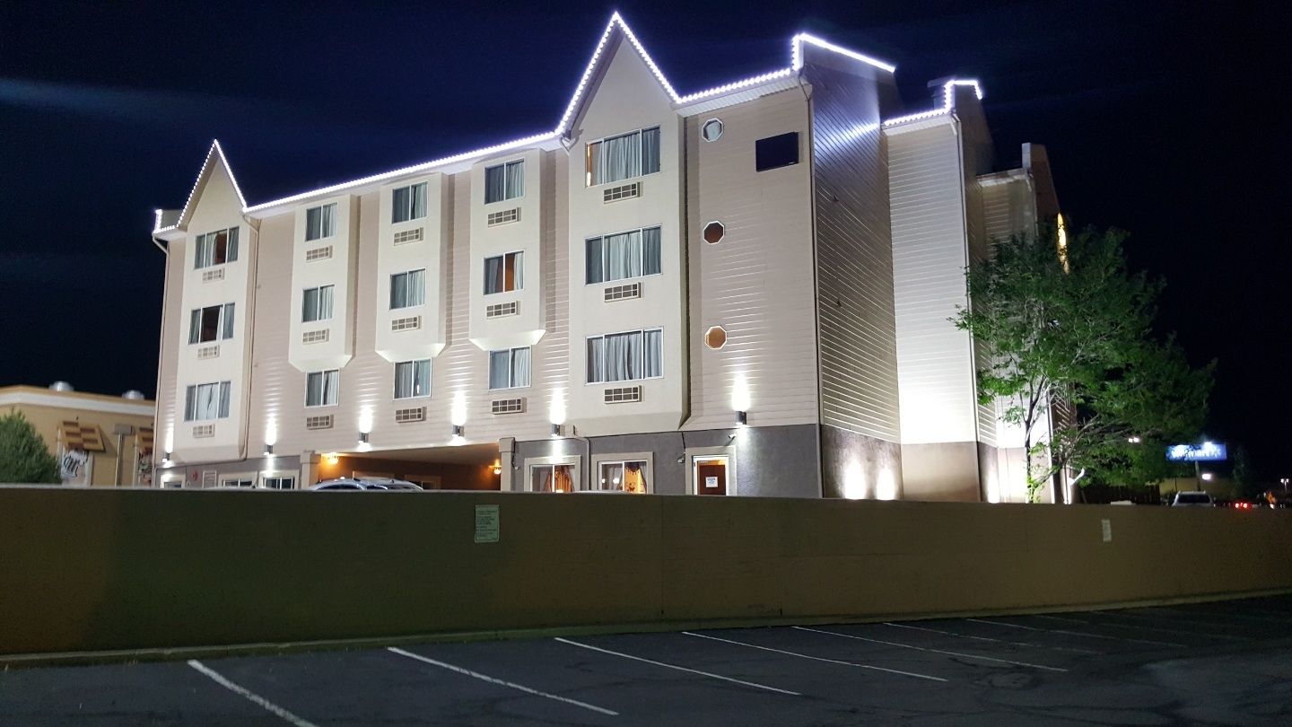Olympia Inn