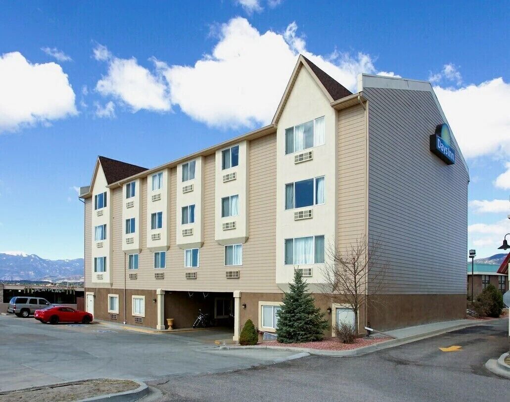 Olympia Inn
