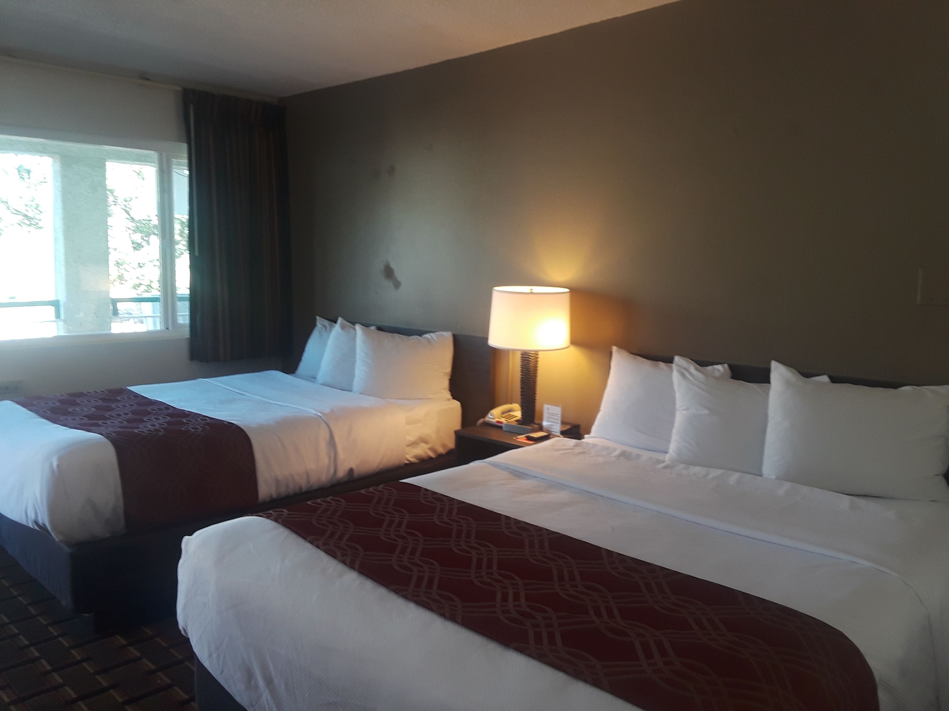 Econo Lodge Downtown