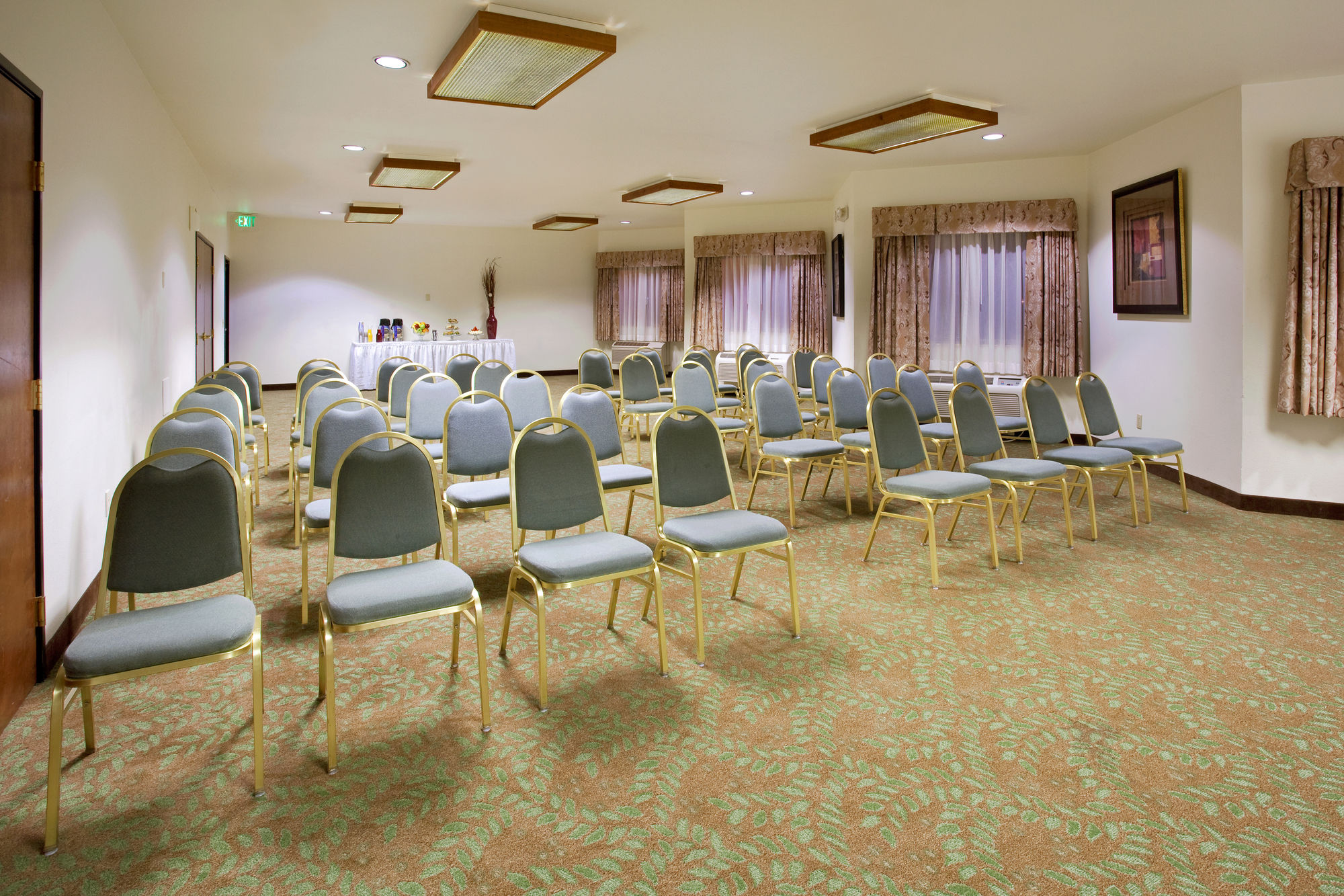Holiday Inn Express Colorado Springs Airport