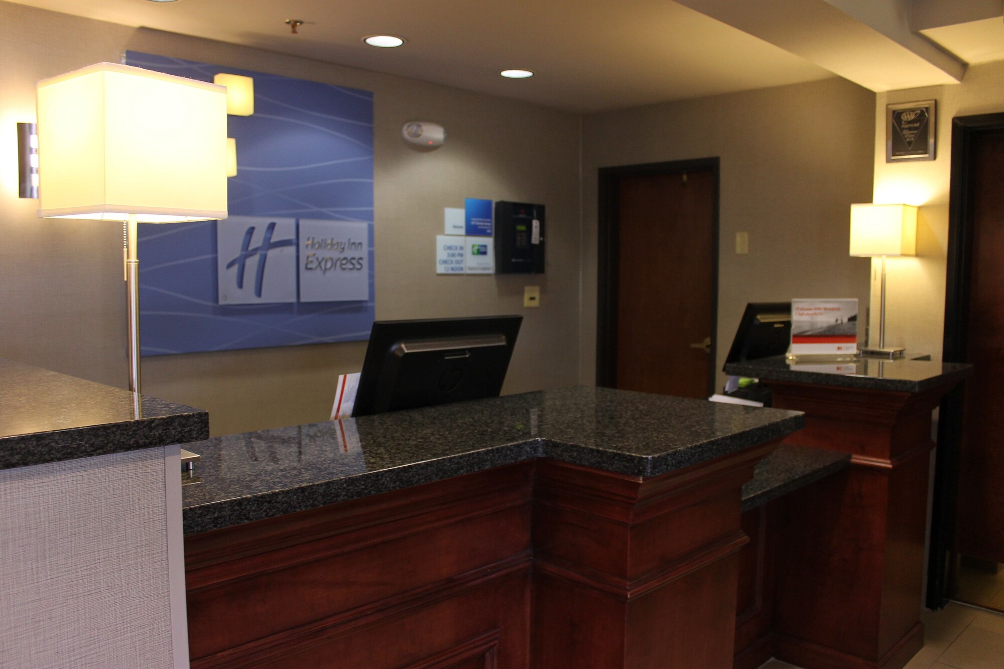 Holiday Inn Express Colorado Springs Airport