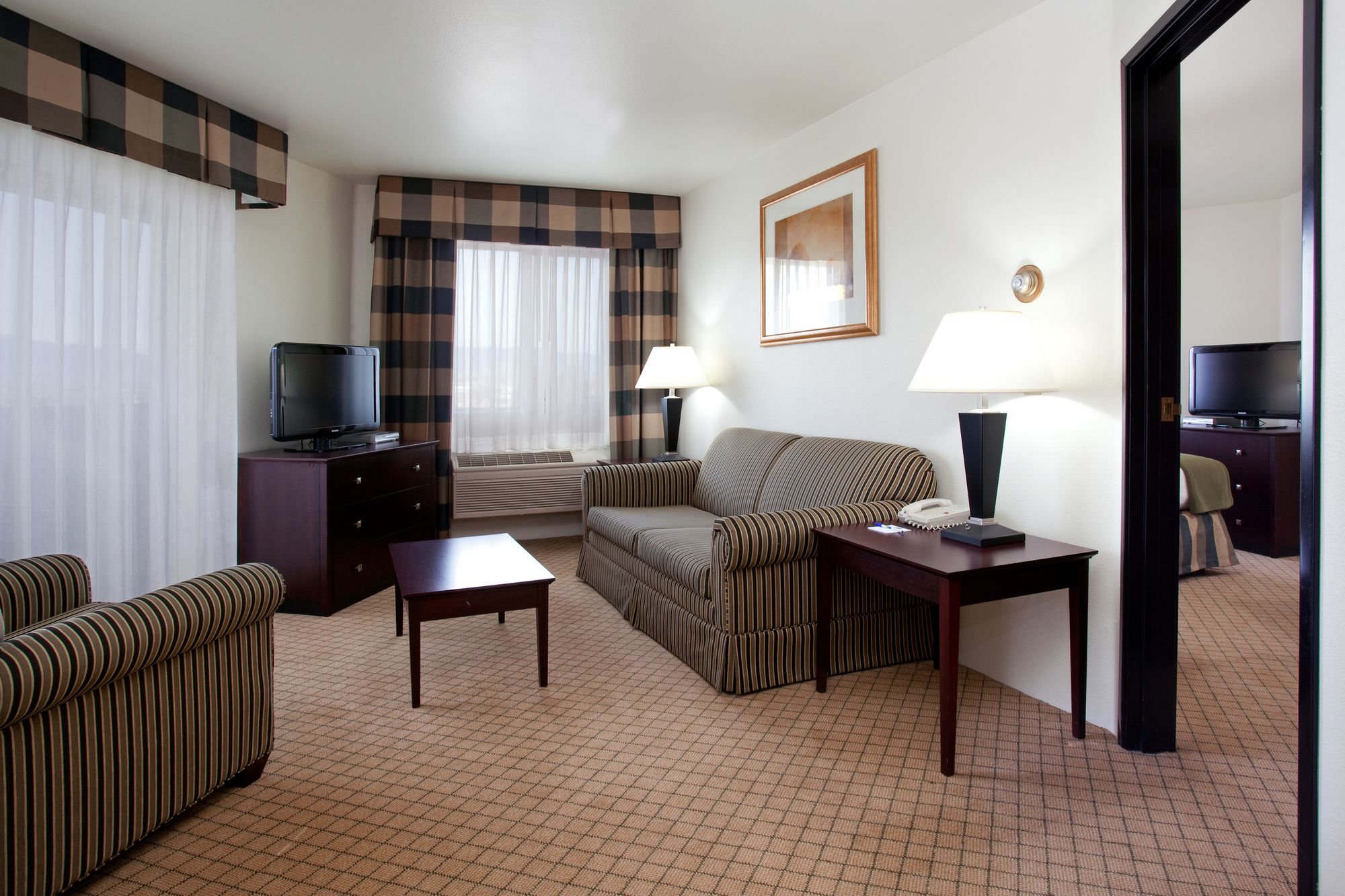 Holiday Inn Express Colorado Springs Airport