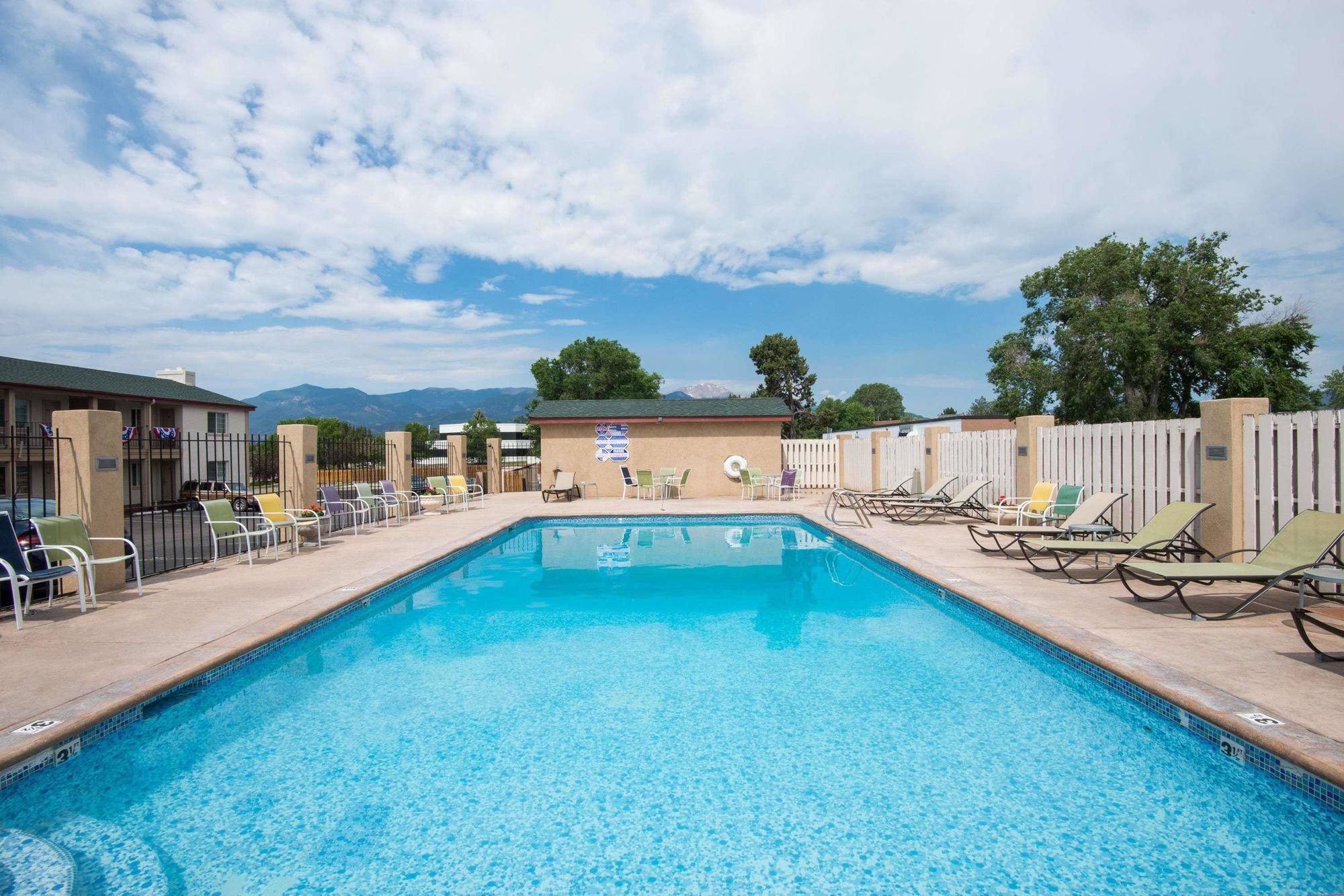 Knights Inn Colorado Springs Central