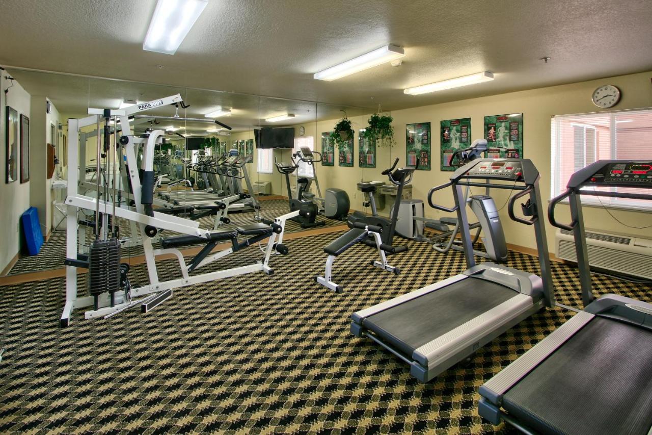 MCM Eleganté Suites