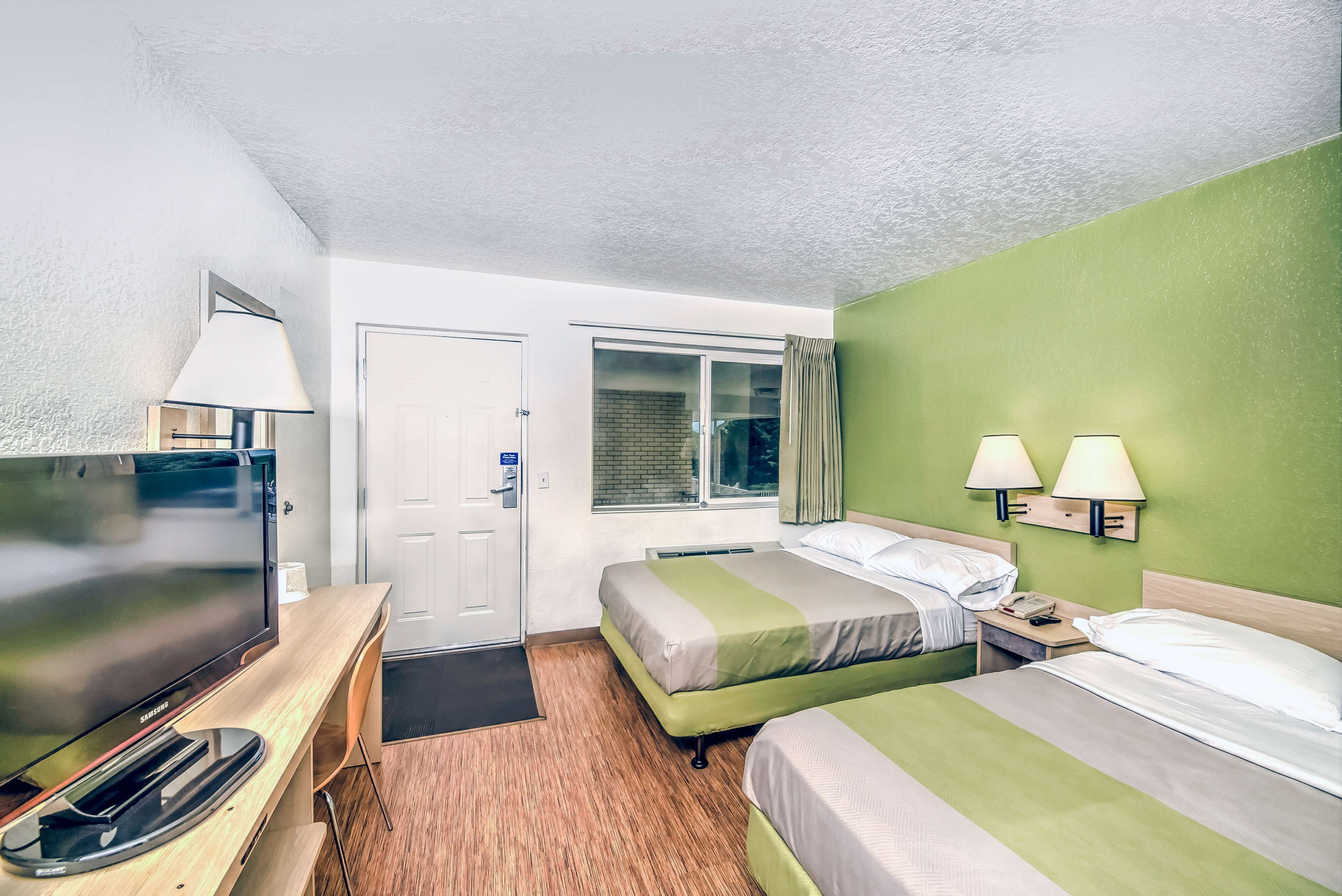 Park Inn by Radisson Colorado Springs