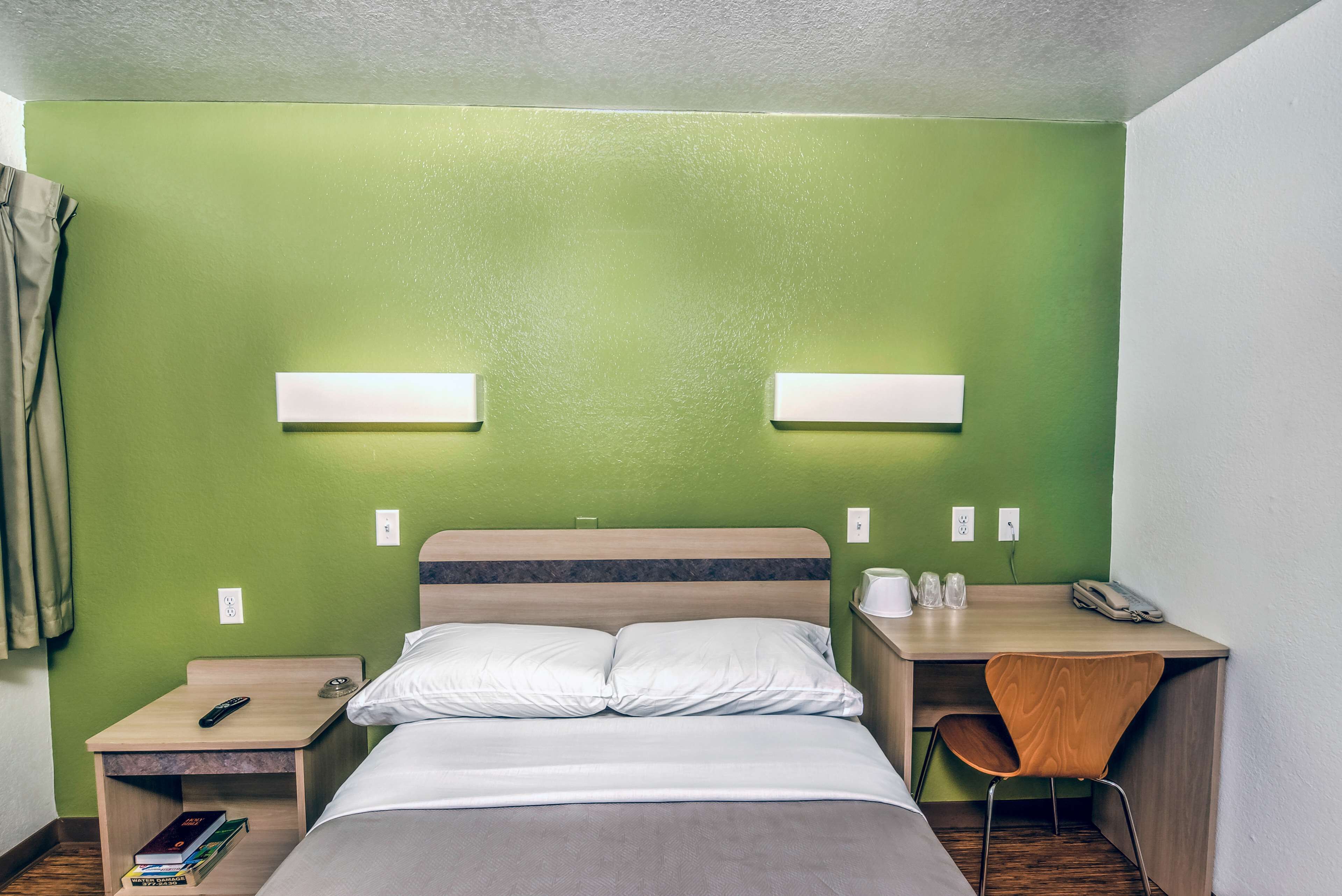 Park Inn by Radisson Colorado Springs