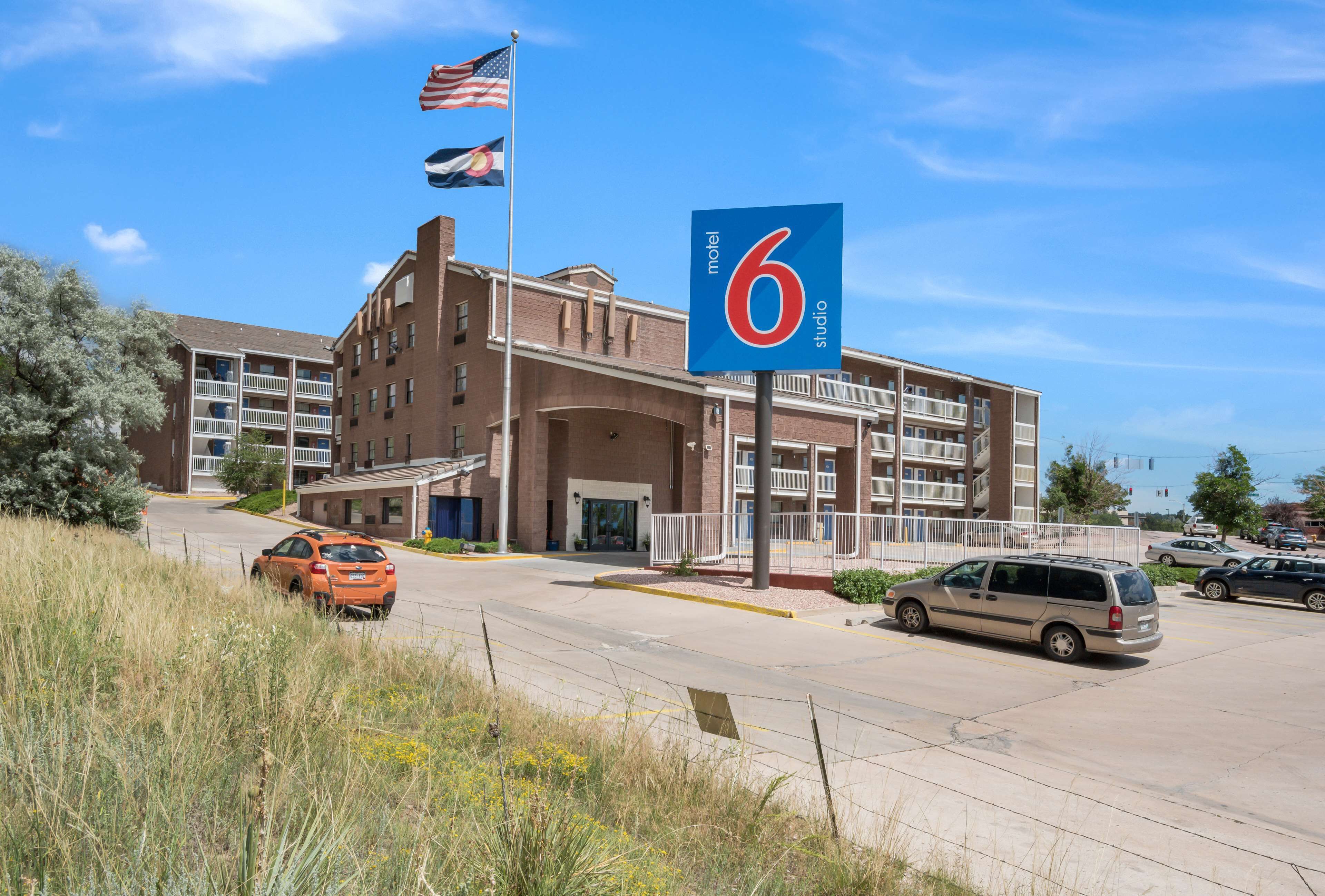 Motel 6 Colorado Springs, CO - Air Force Academy