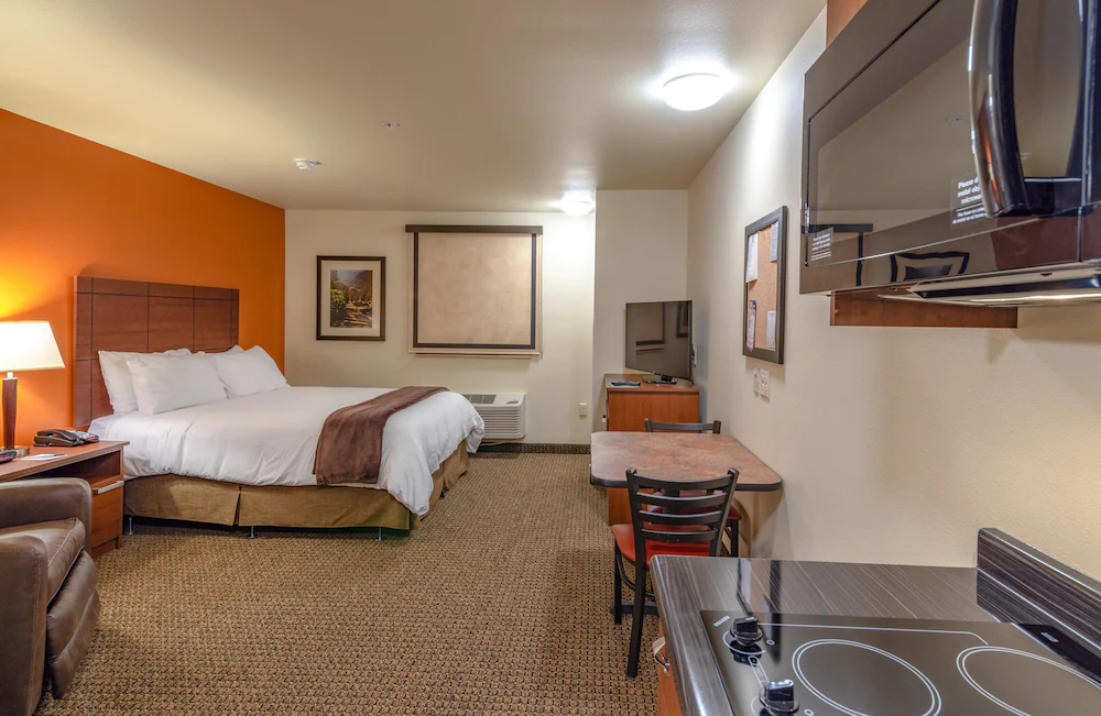 My Place Hotel - Colorado Springs, CO