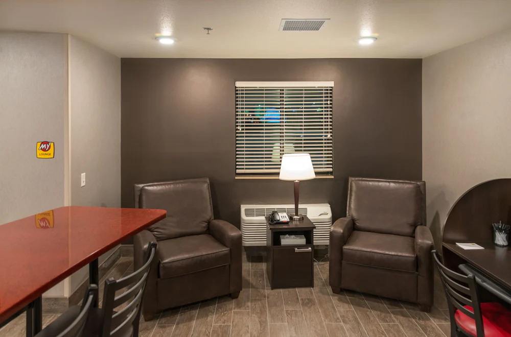 My Place Hotel - Colorado Springs, CO