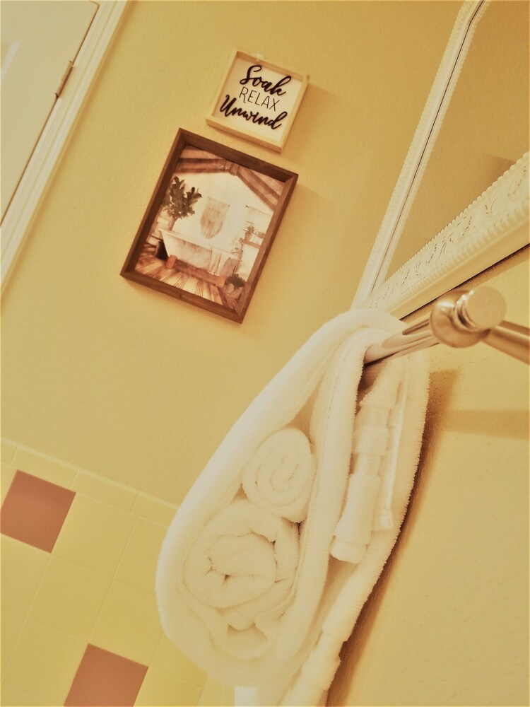 Peak Valley Manor, a Premier Bed & Breakfast