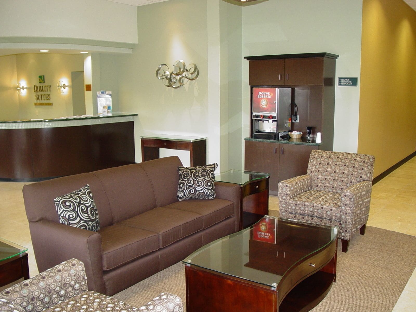 Quality Suites Downtown