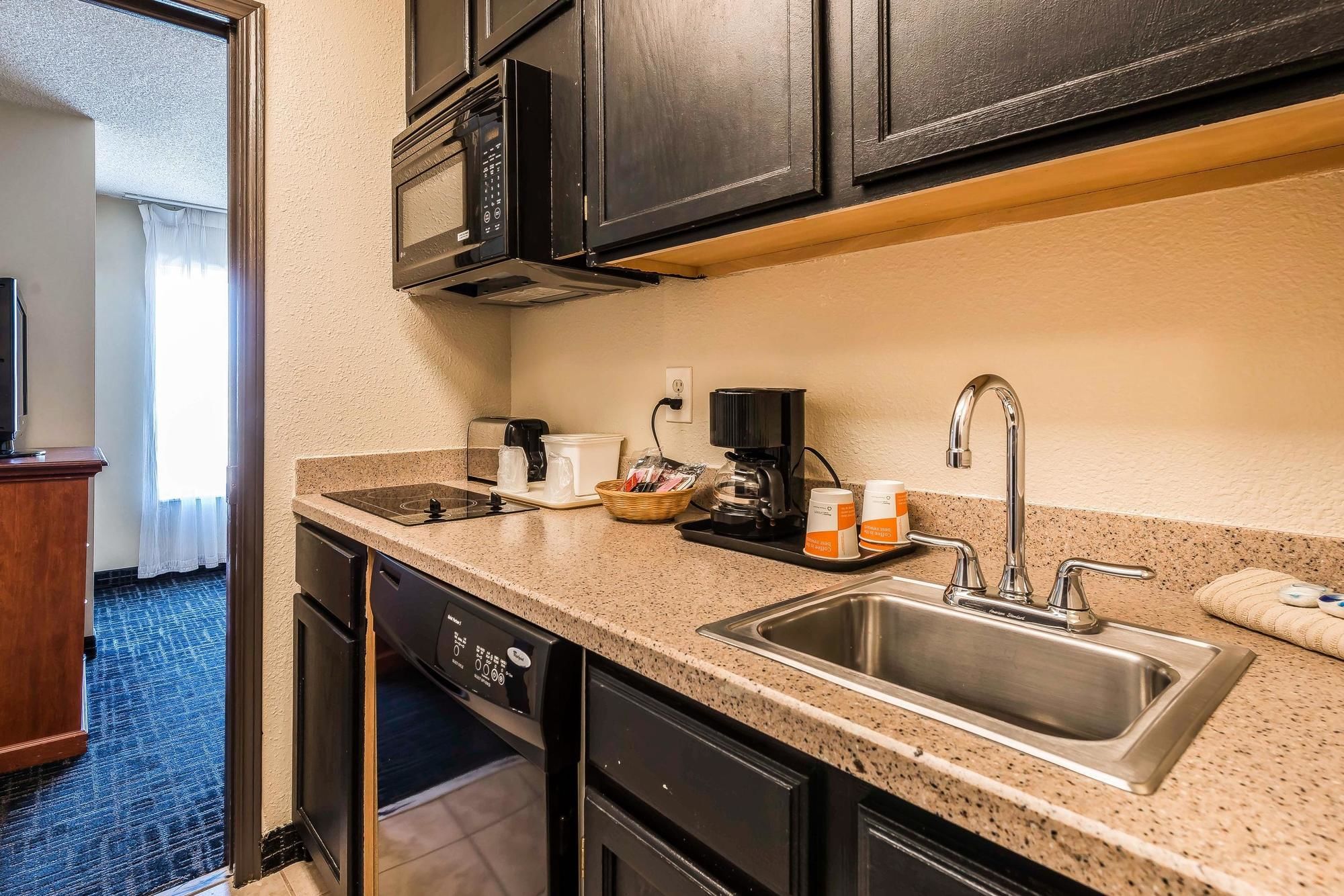 Quality Suites Downtown