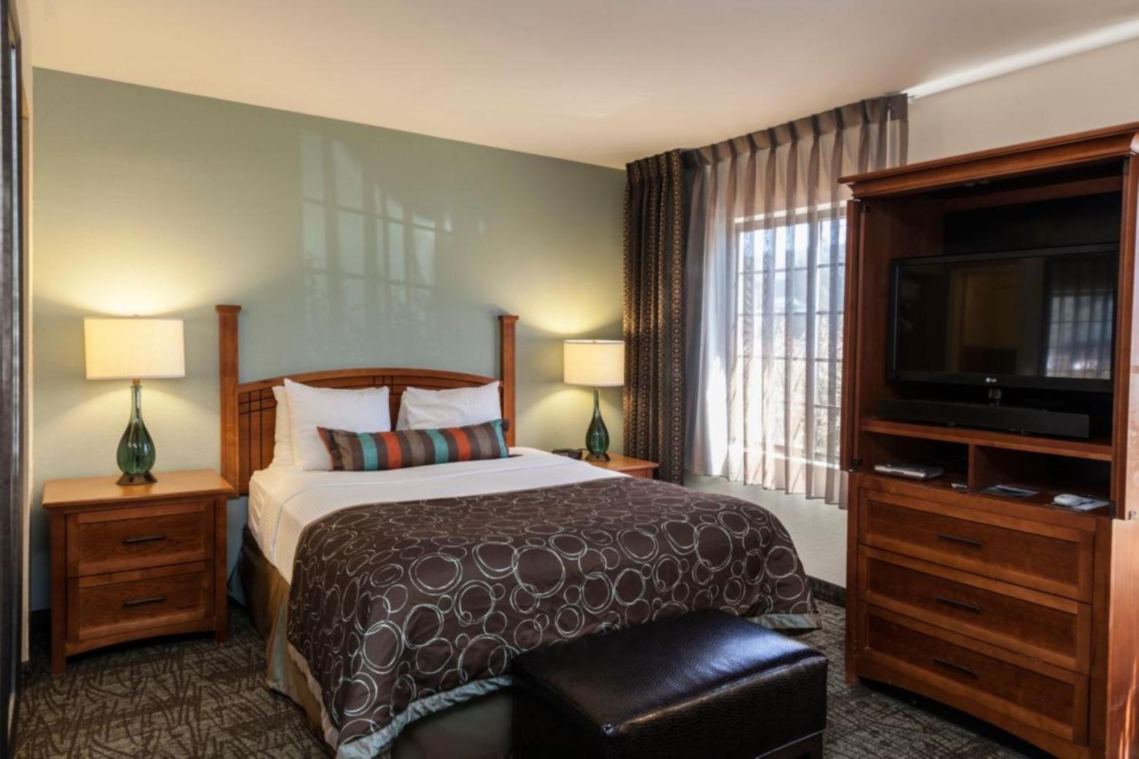 Staybridge Suites Colorado Springs-Air Force Academy