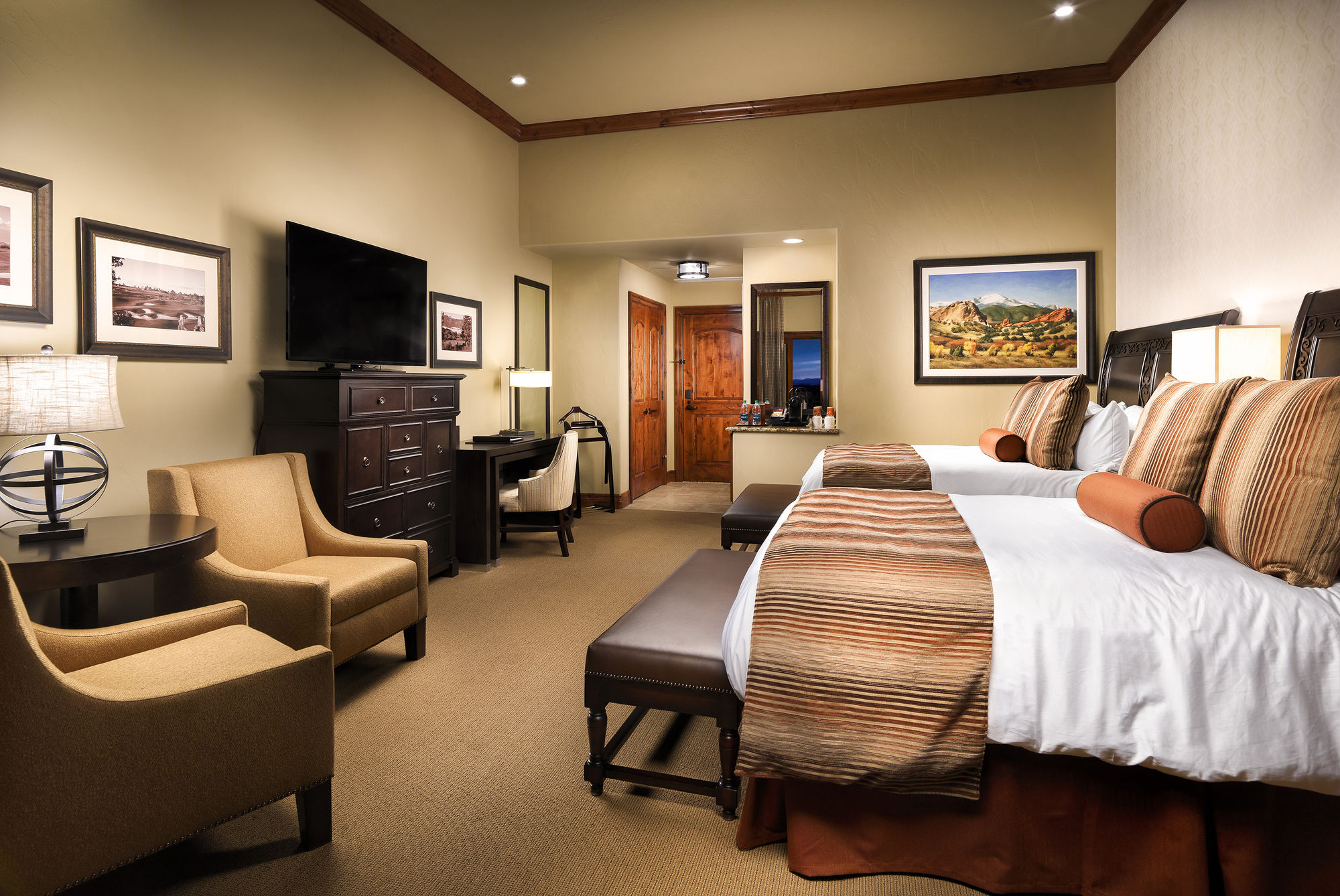 Flying Horse Resort & Club