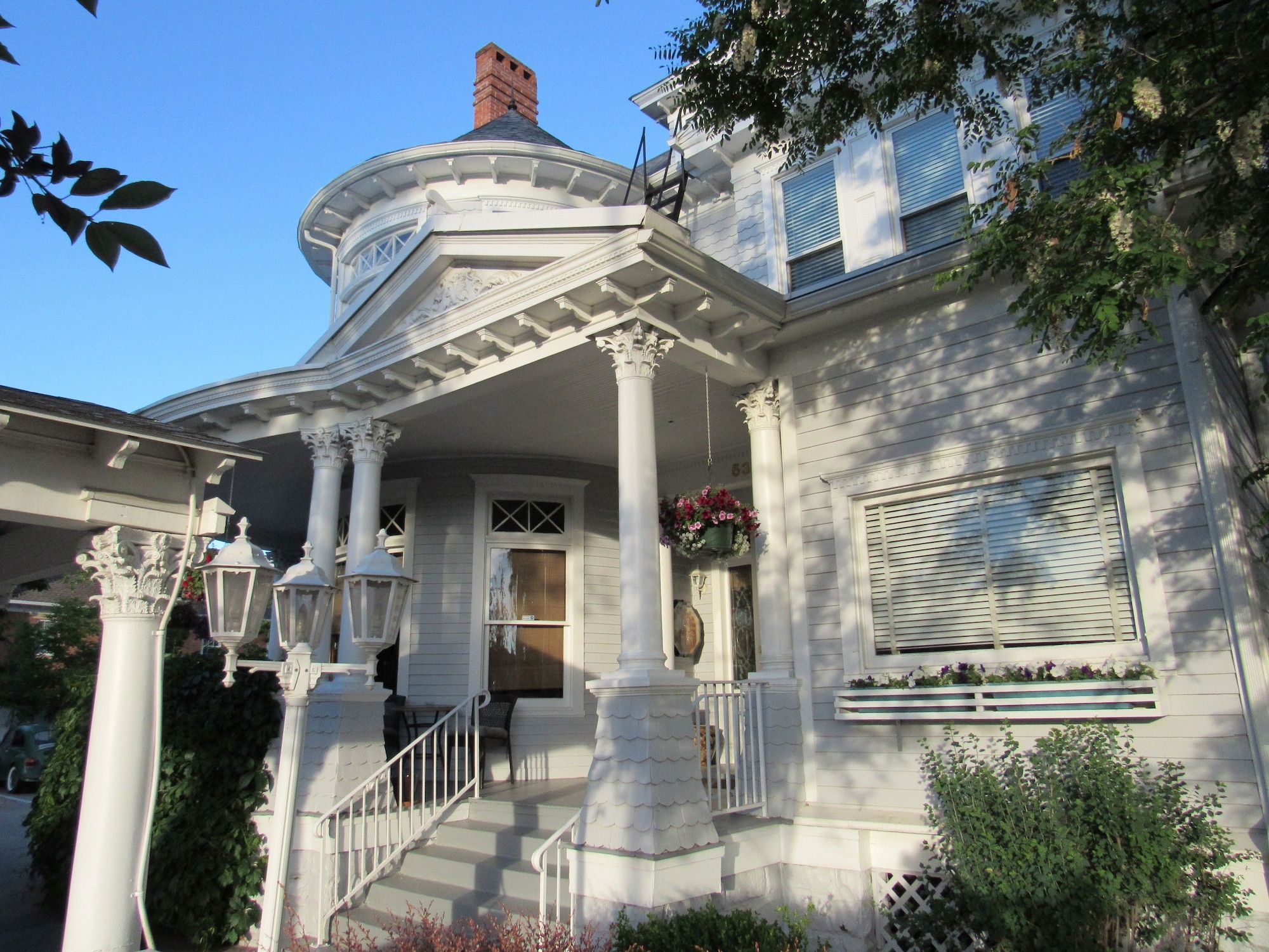 The St. Mary's Inn