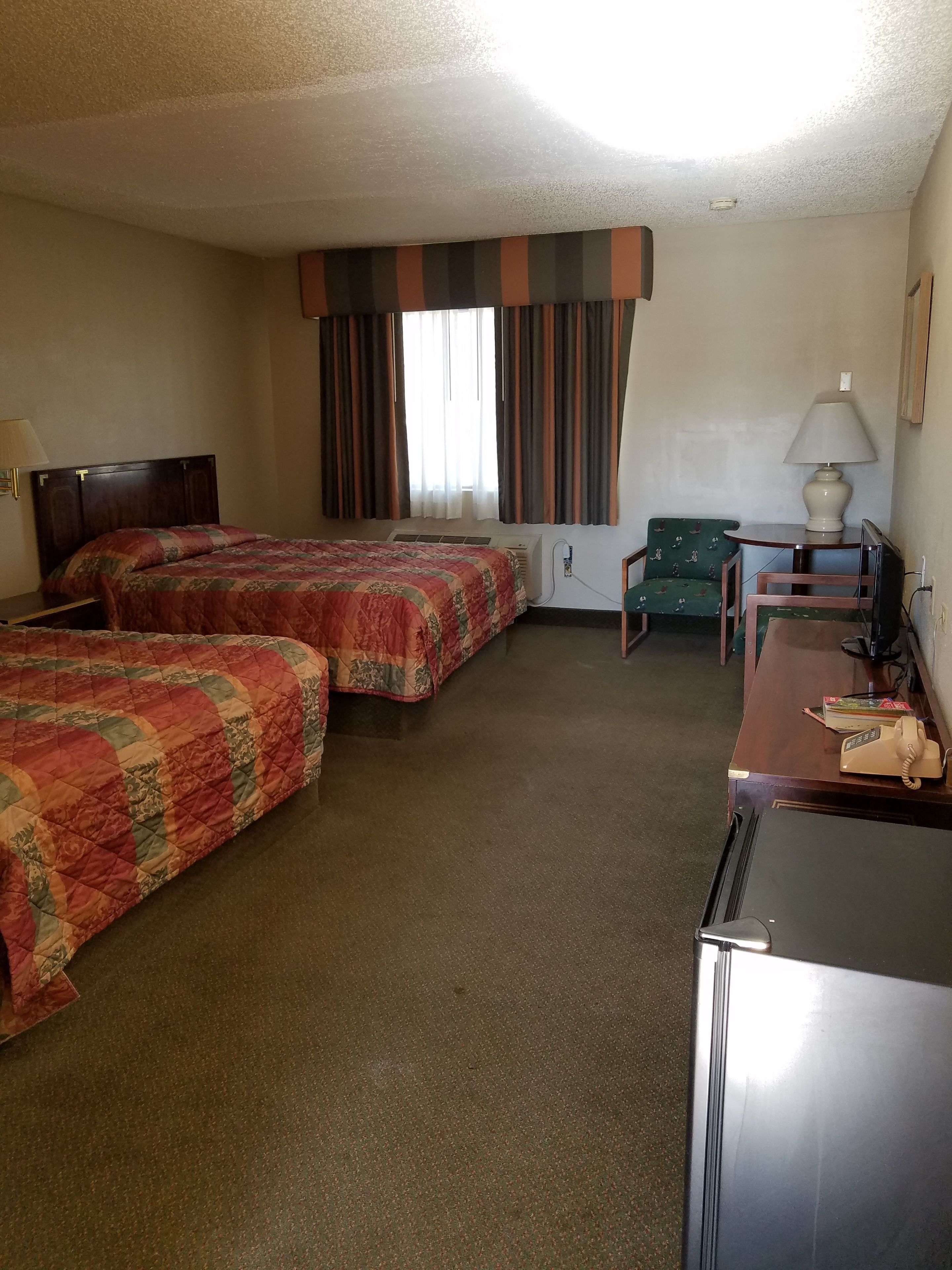 American Holiday Mesa Verde Inn