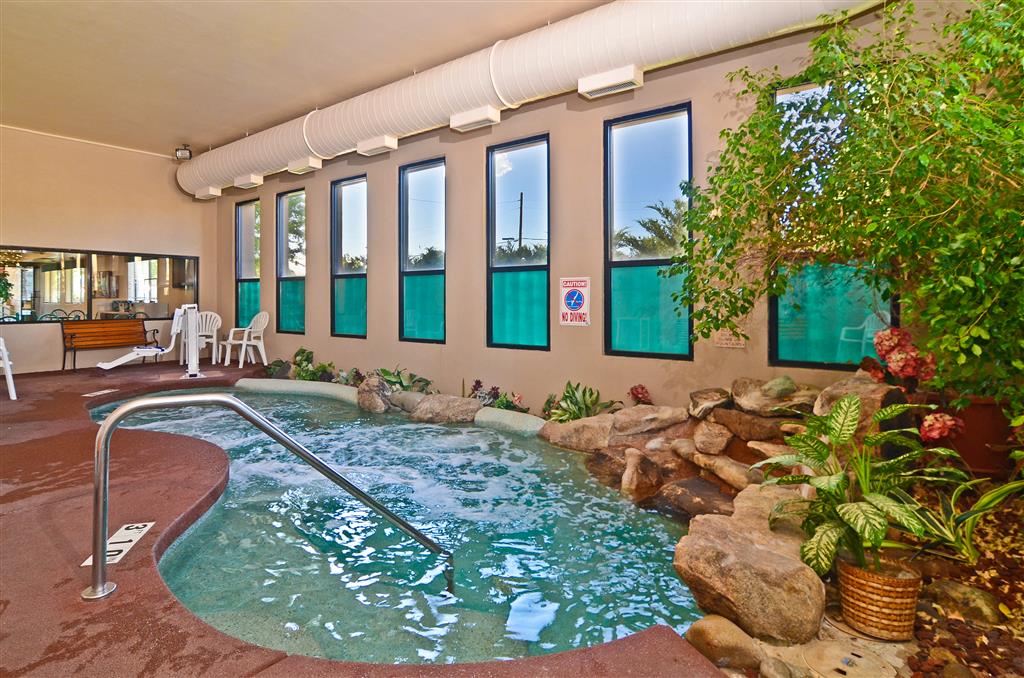 Best Western Turquoise Inn & Suites