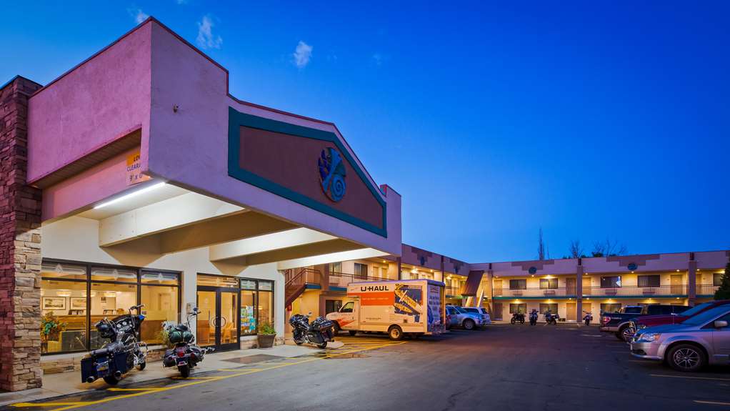 Best Western Turquoise Inn & Suites