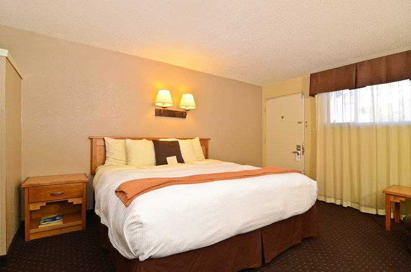 Best Western Turquoise Inn & Suites