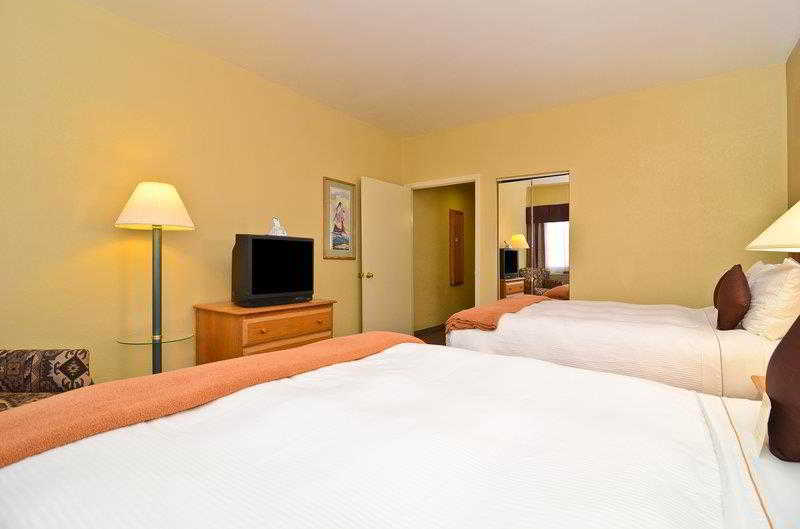 Best Western Turquoise Inn & Suites