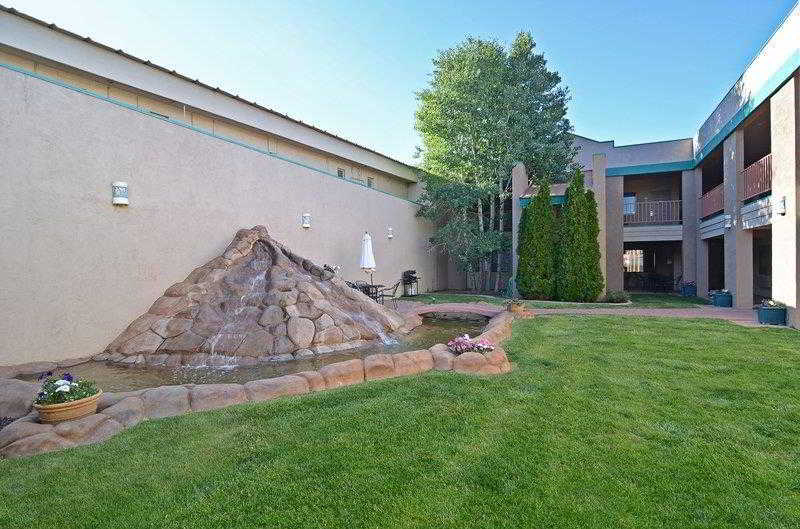 Best Western Turquoise Inn & Suites
