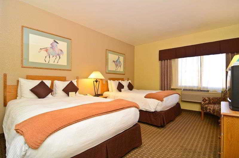 Best Western Turquoise Inn & Suites