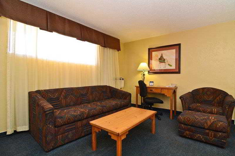 Best Western Turquoise Inn & Suites