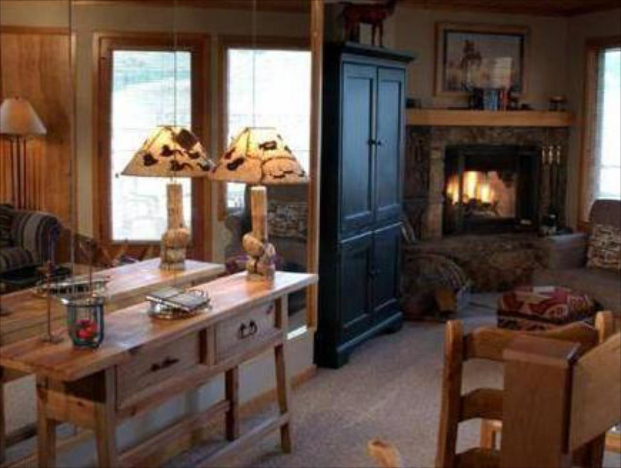 Eagle's Nest Townhomes
