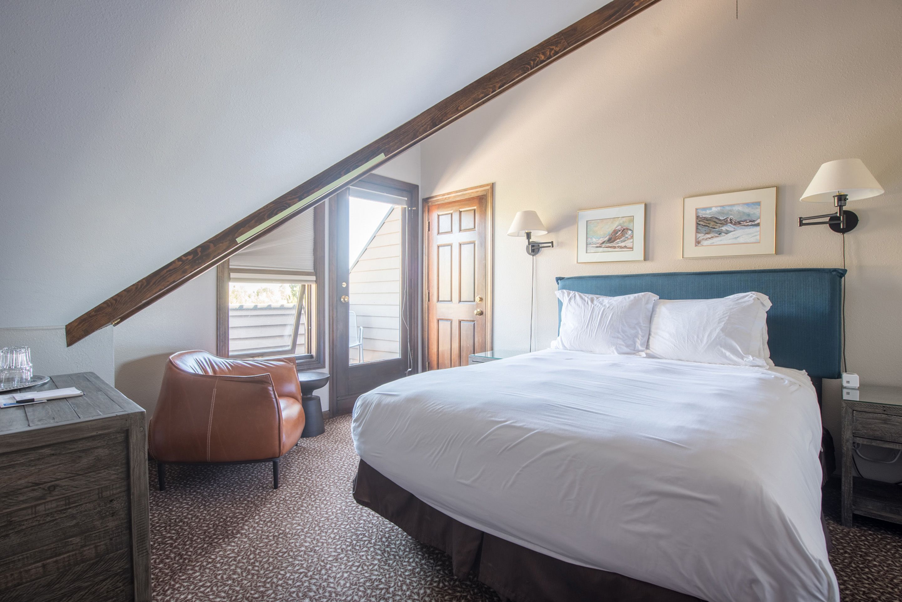 Elk Mountain Lodge