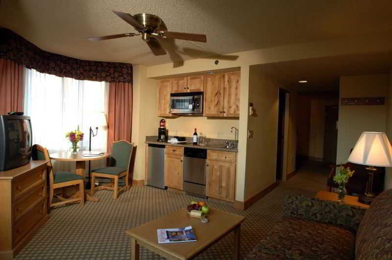 The Grand Lodge Crested Butte Hotel and Suites
