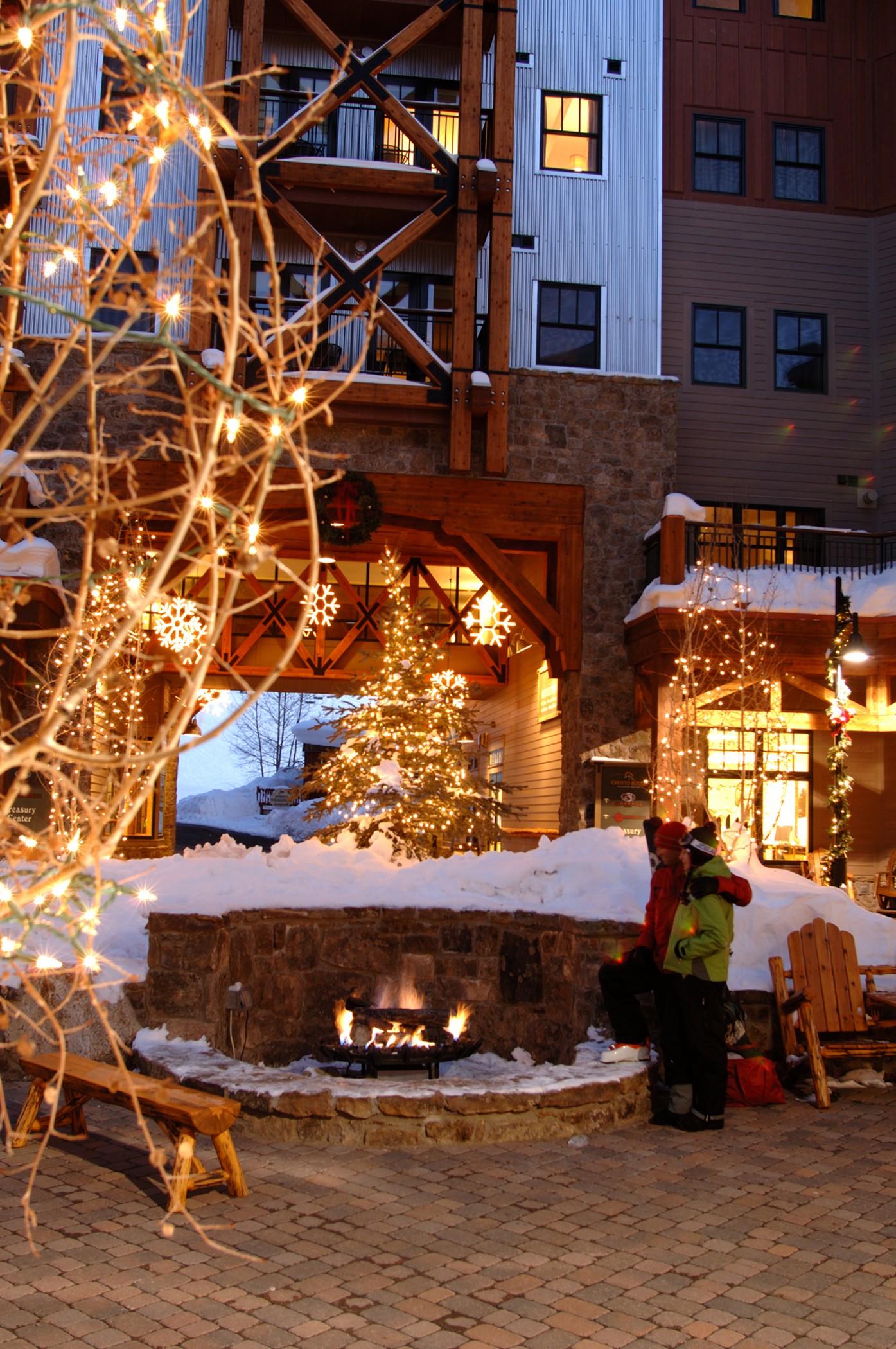 The Lodge at Mountaineer Square