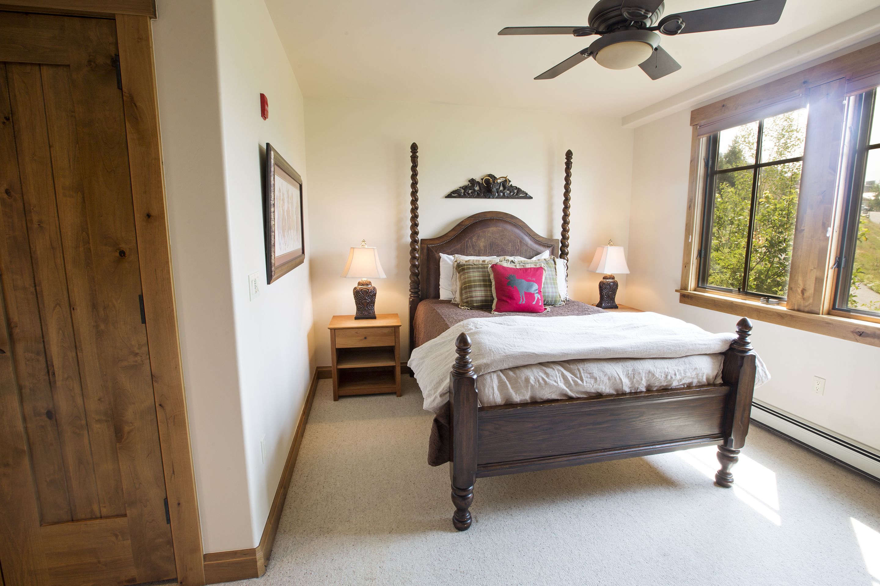 WestWall Lodge