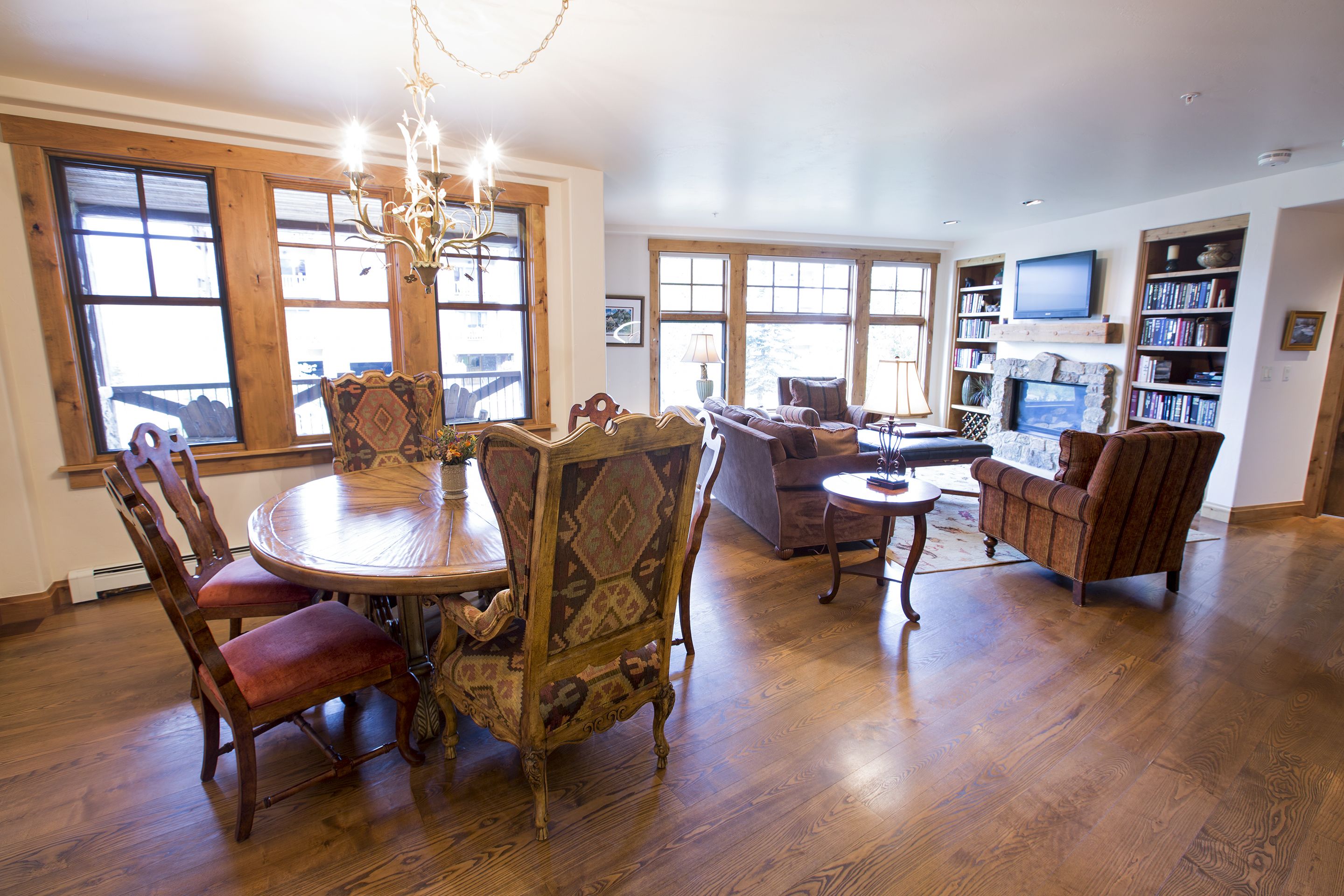 WestWall Lodge