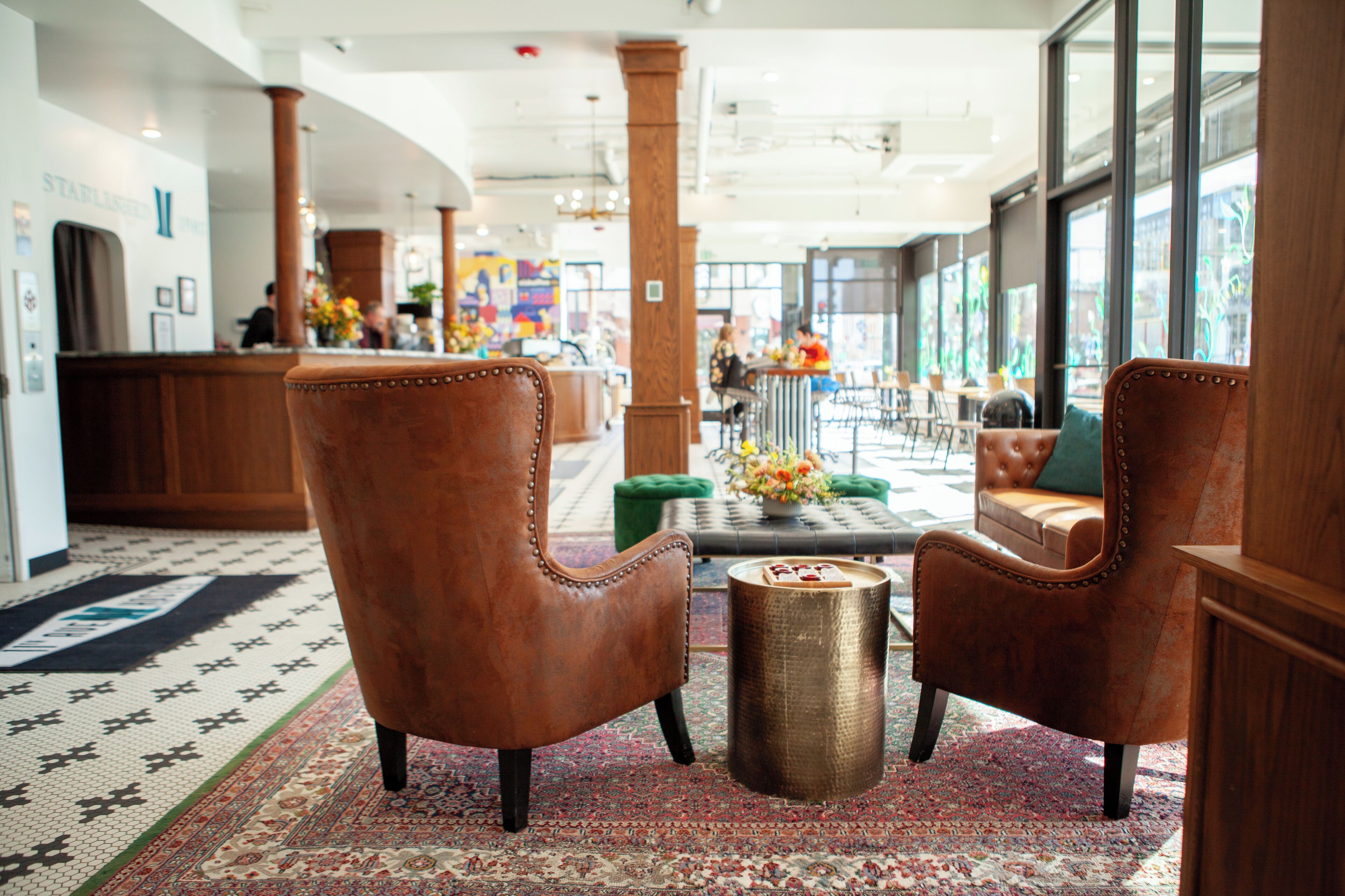 11th Avenue Hotel and Hostel