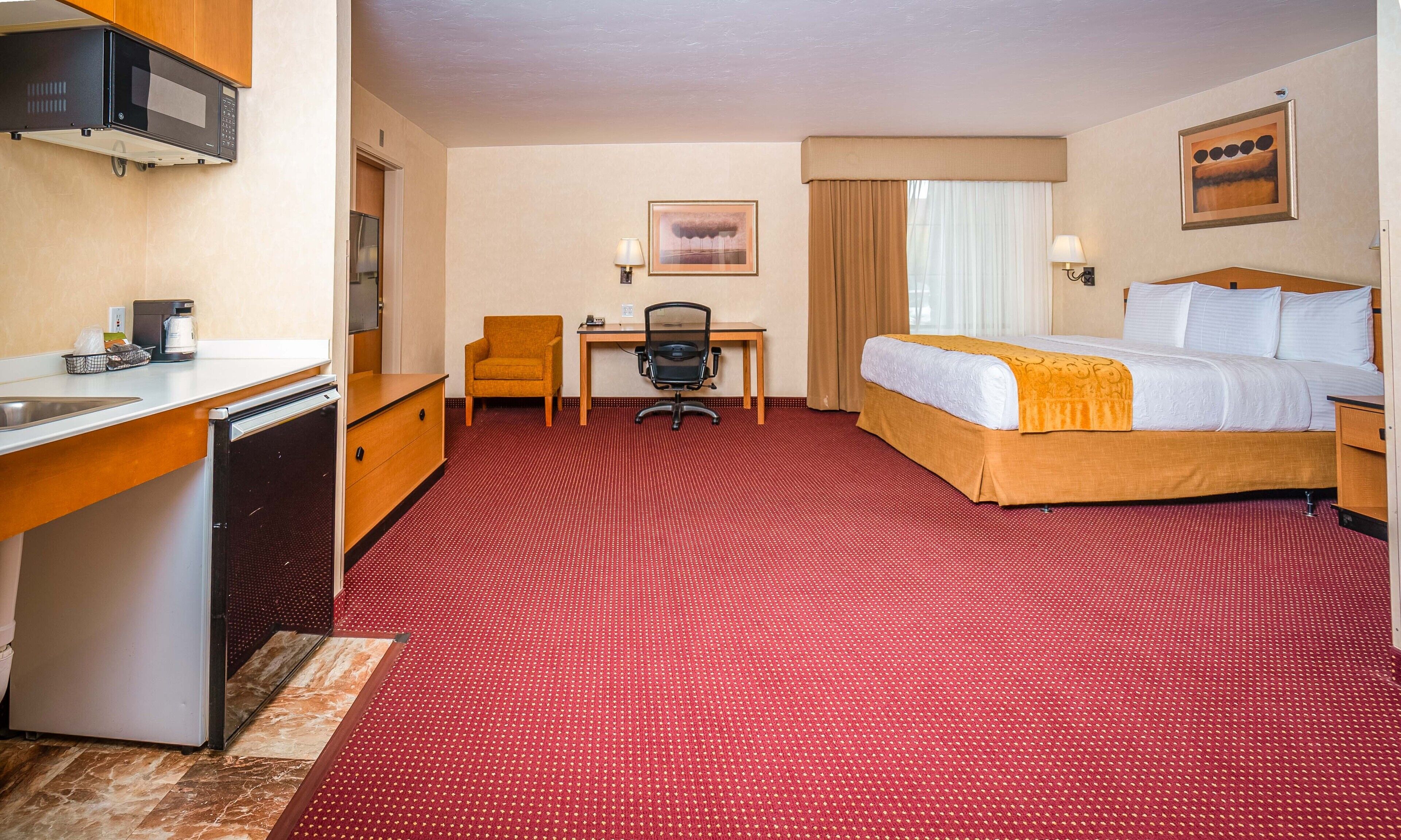 AmericInn by Wyndham Denver Airport