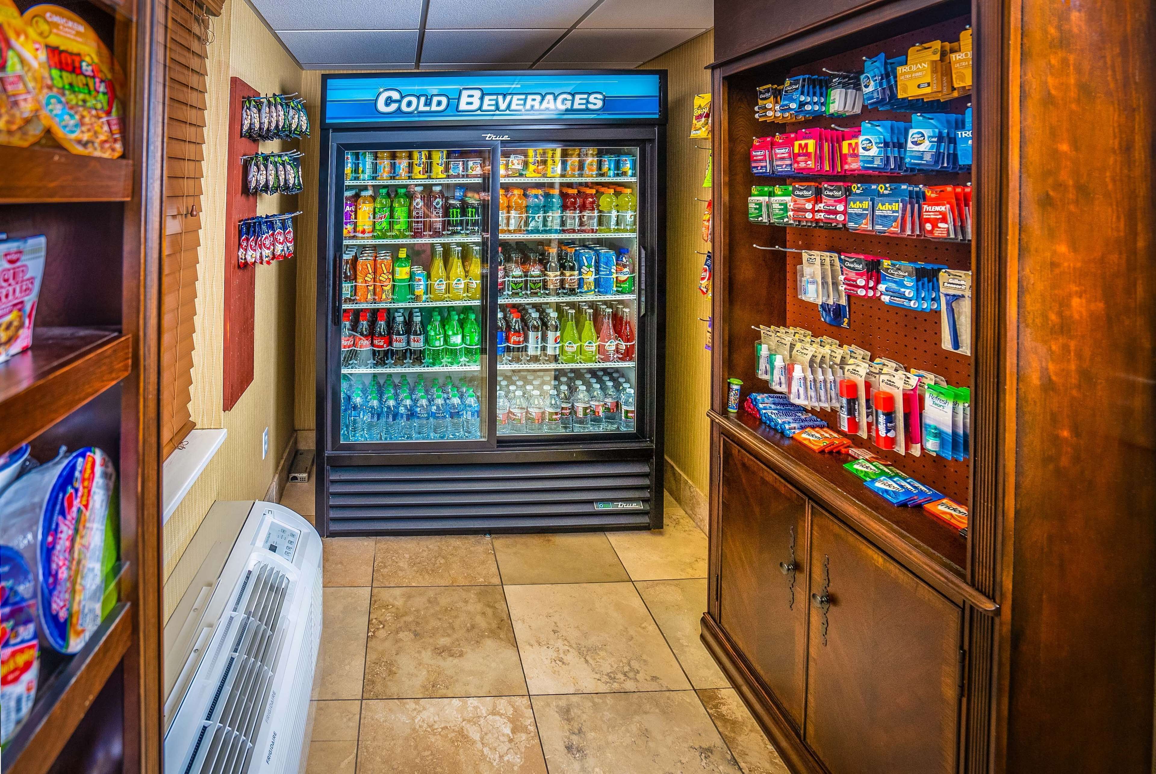 AmericInn by Wyndham Denver Airport