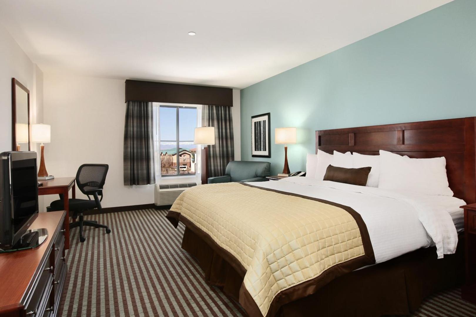 Baymont by Wyndham Denver International Airport