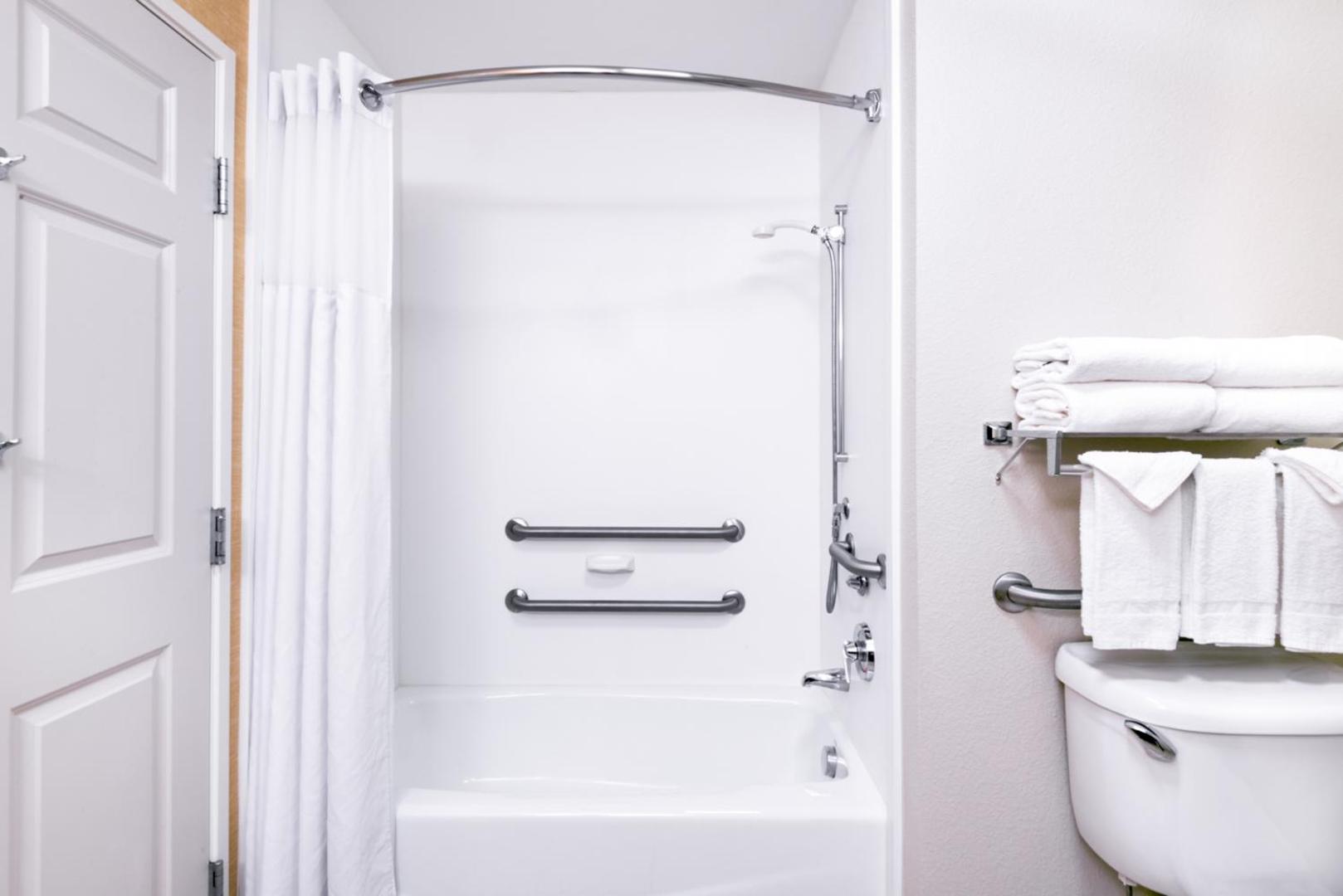 Baymont by Wyndham Denver International Airport