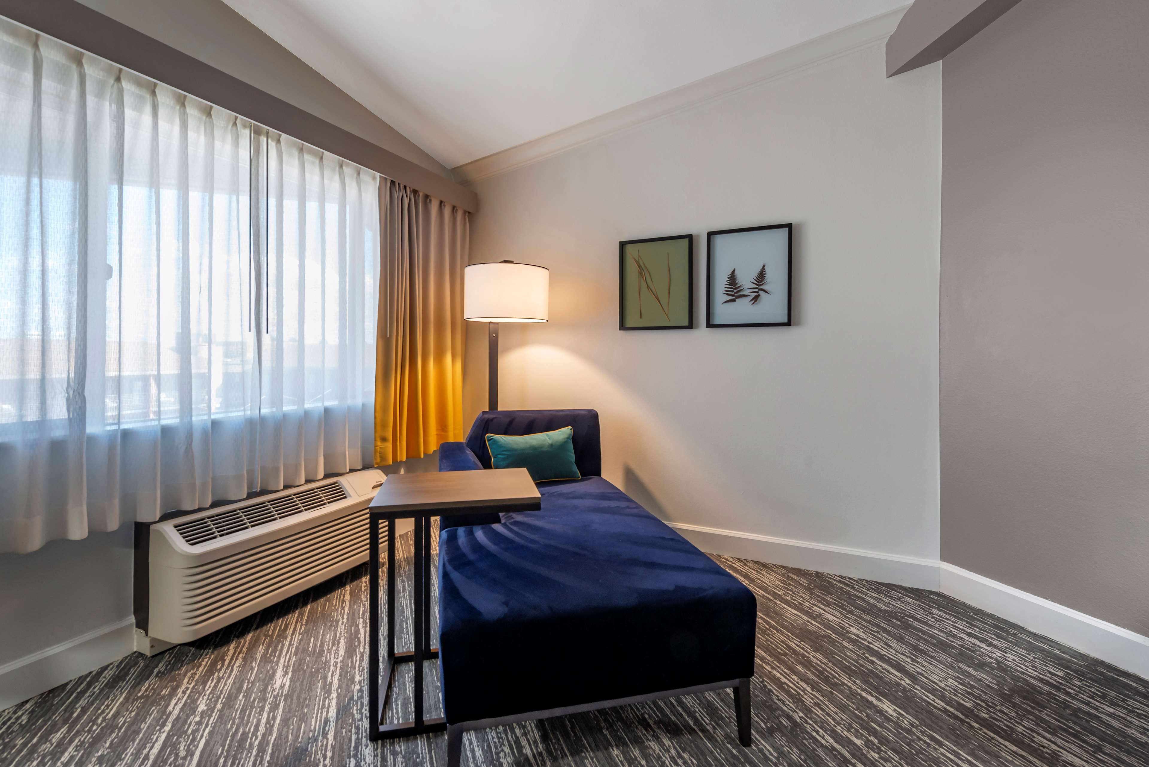 Best Western Premier Denver East