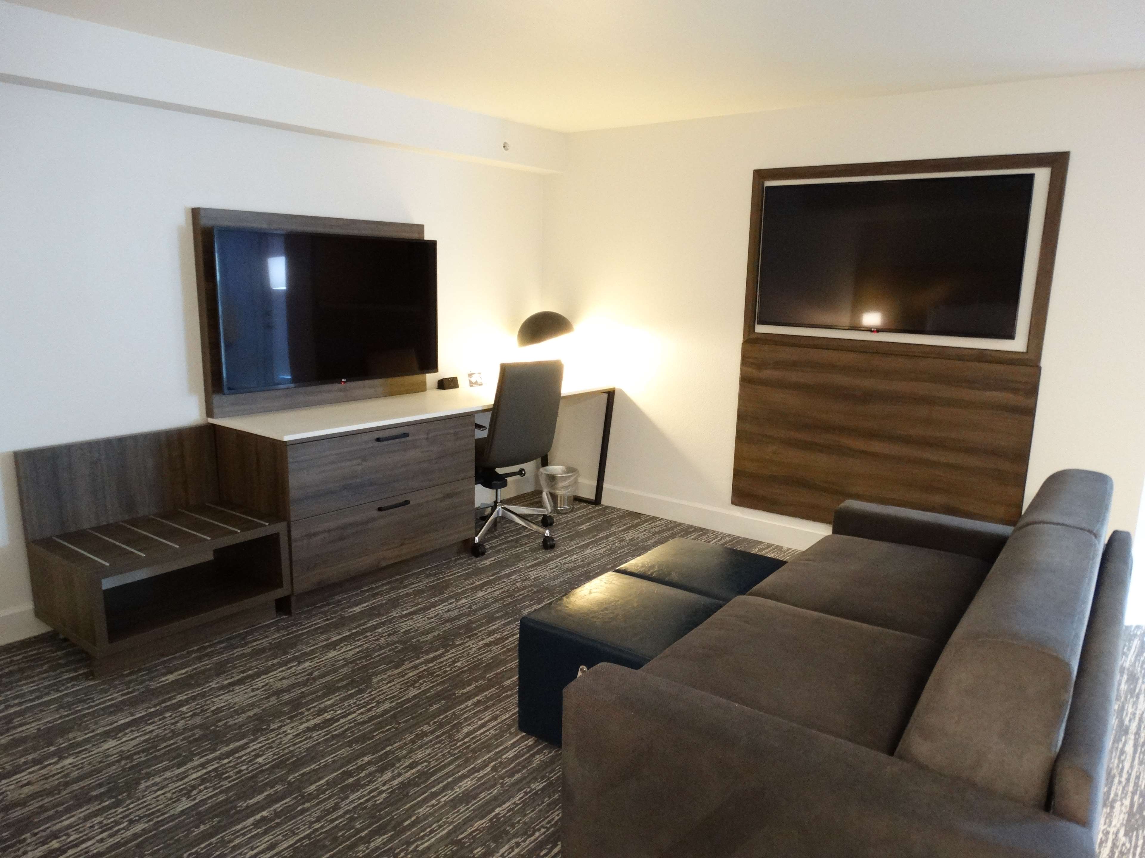 Best Western Premier Denver East
