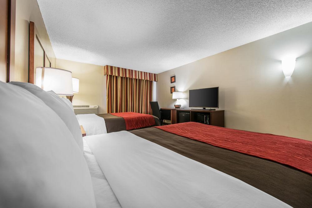 Comfort Inn & Suites Denver Northfield