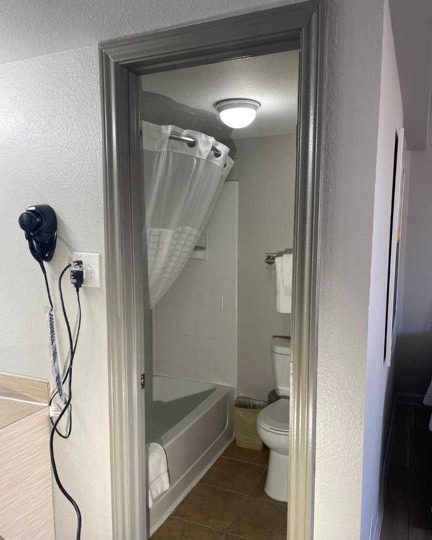 Days Inn by Wyndham Denver Downtown