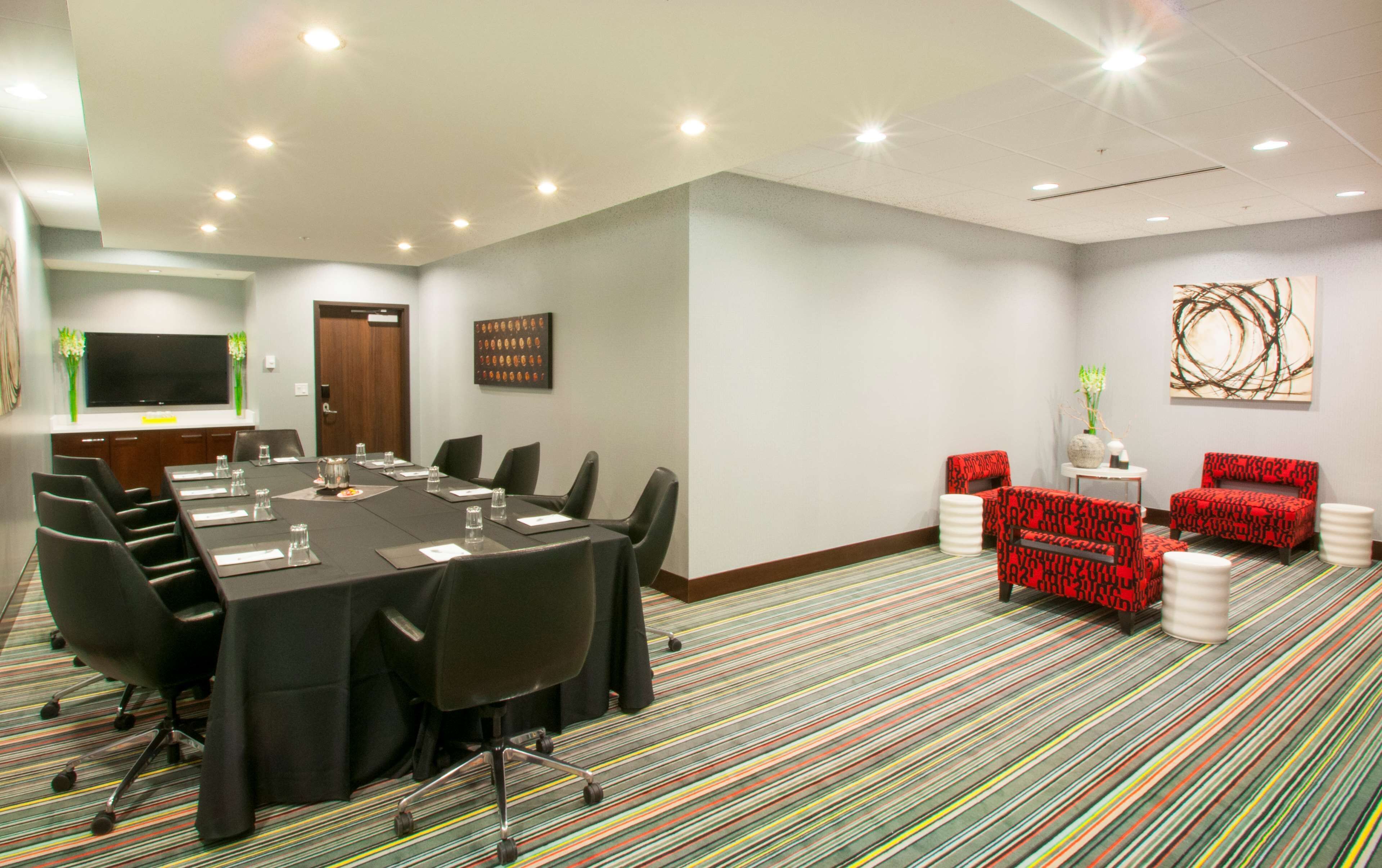 Hampton Inn & Suites Denver Downtown-Convention Center