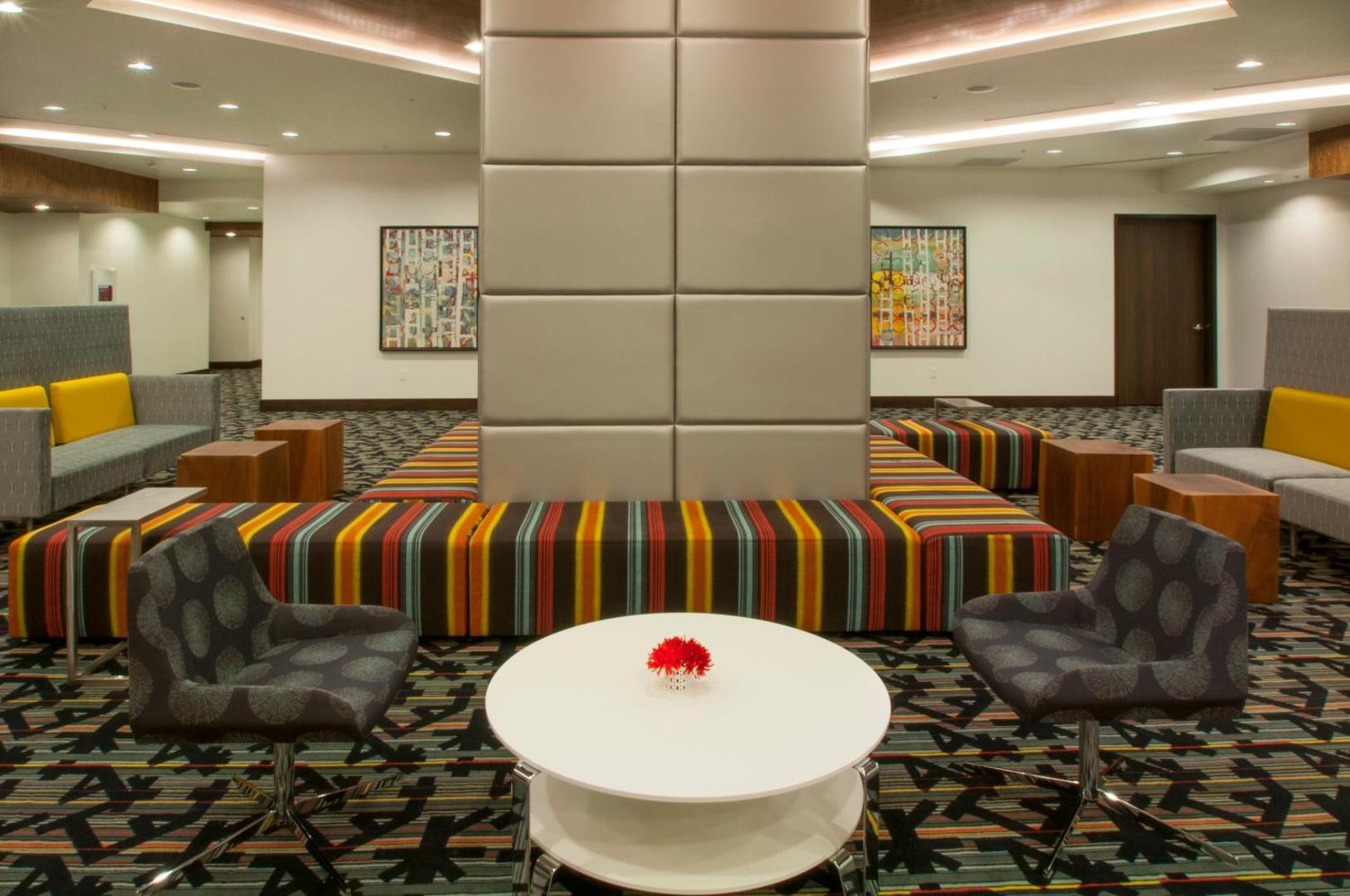 Hampton Inn & Suites Denver Downtown-Convention Center