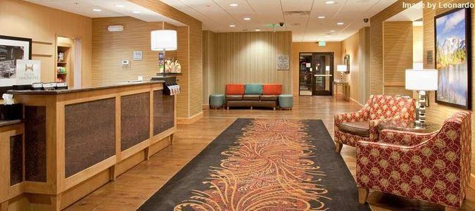Hampton Inn & Suites Denver/South-RidgeGate
