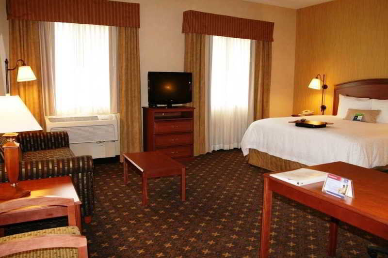 Hampton Inn & Suites Denver-Speer Boulevard